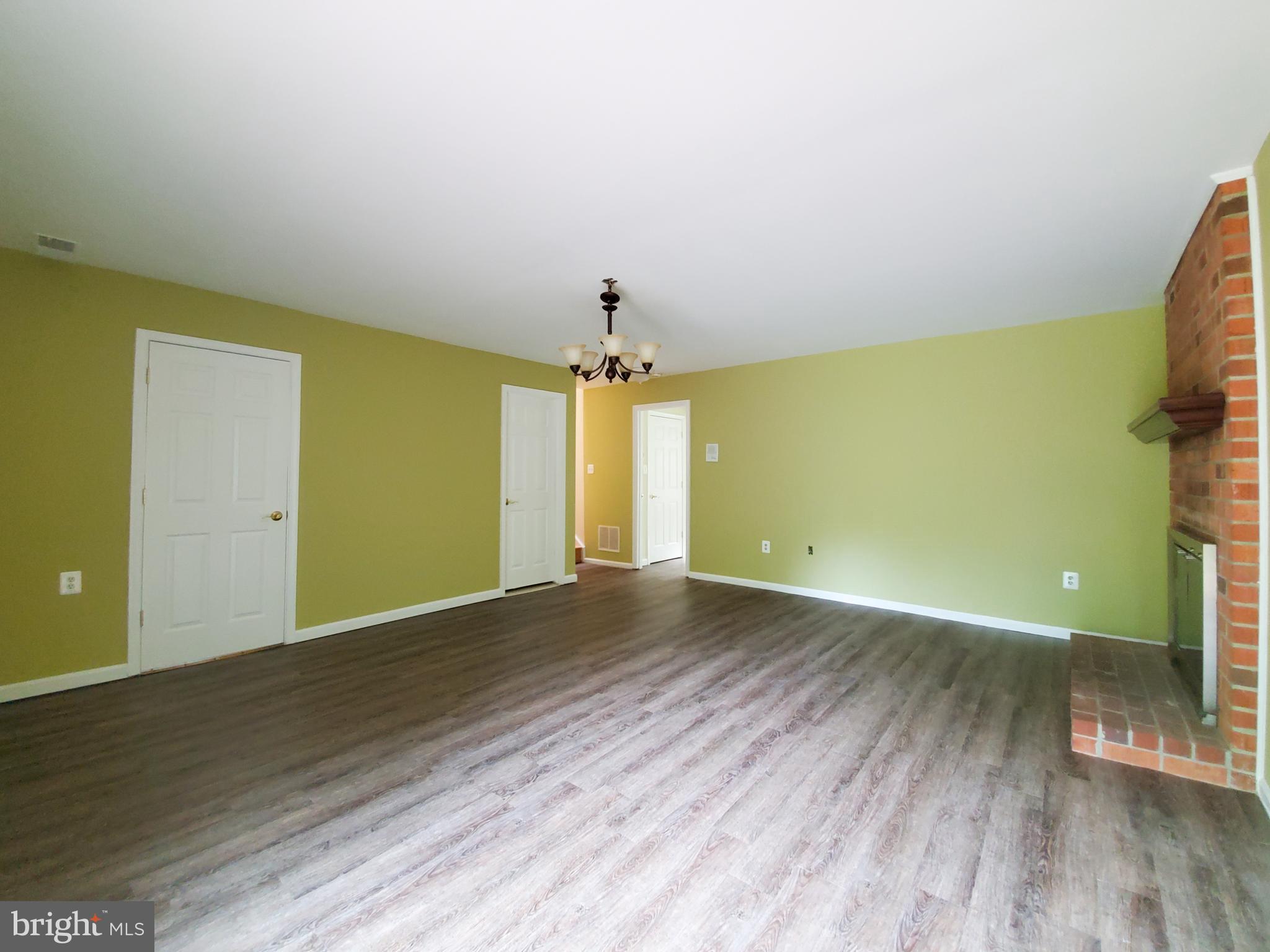 LEXINGTON ESTATES - Residential