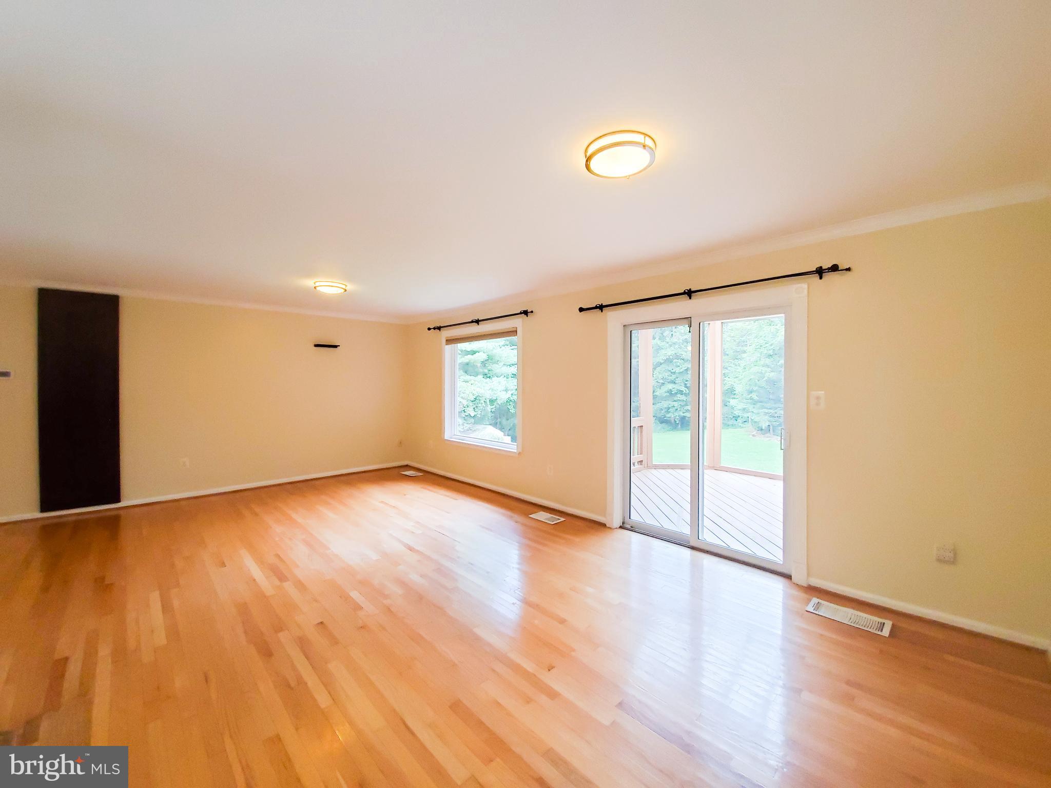 LEXINGTON ESTATES - Residential