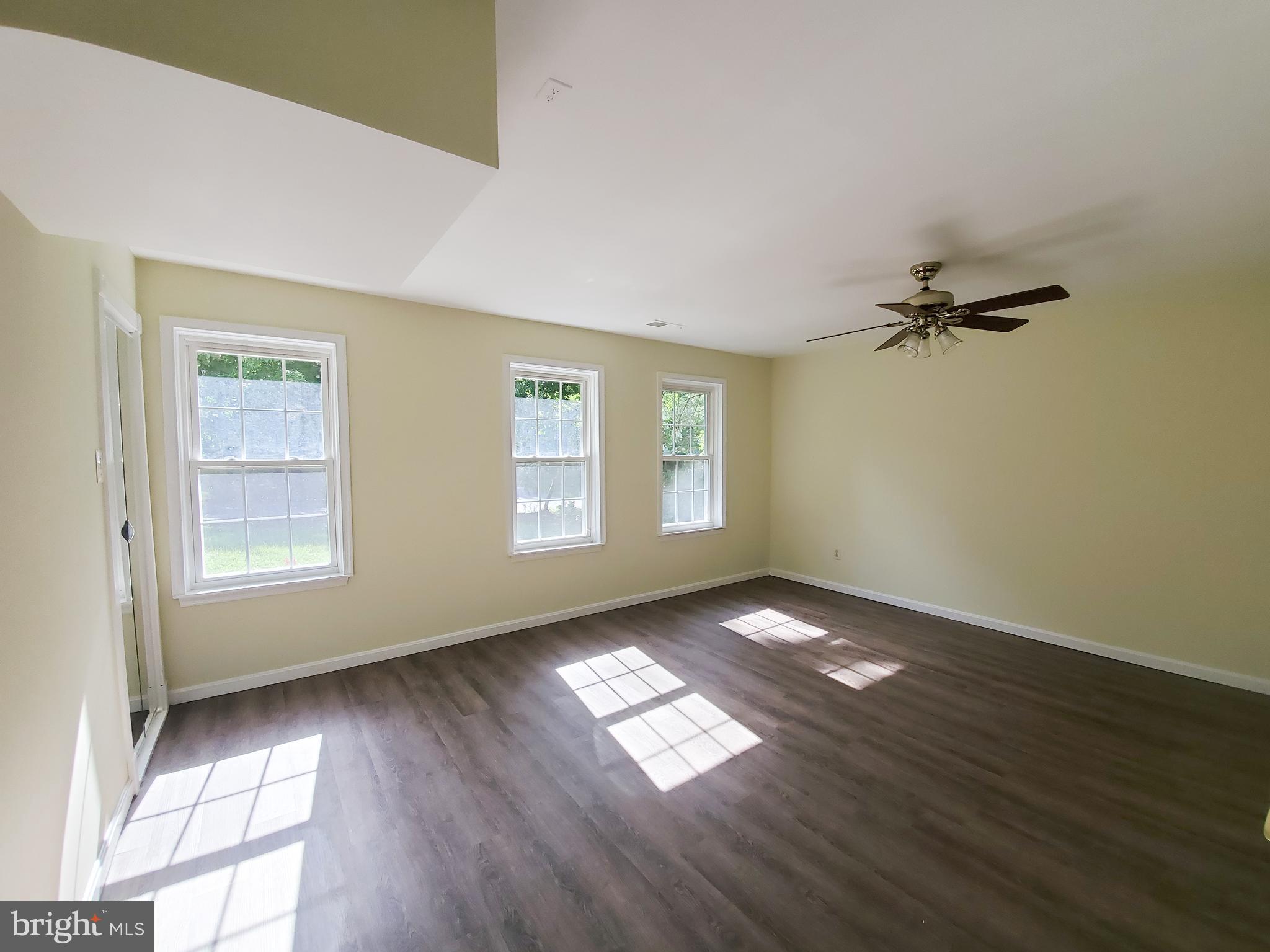 LEXINGTON ESTATES - Residential