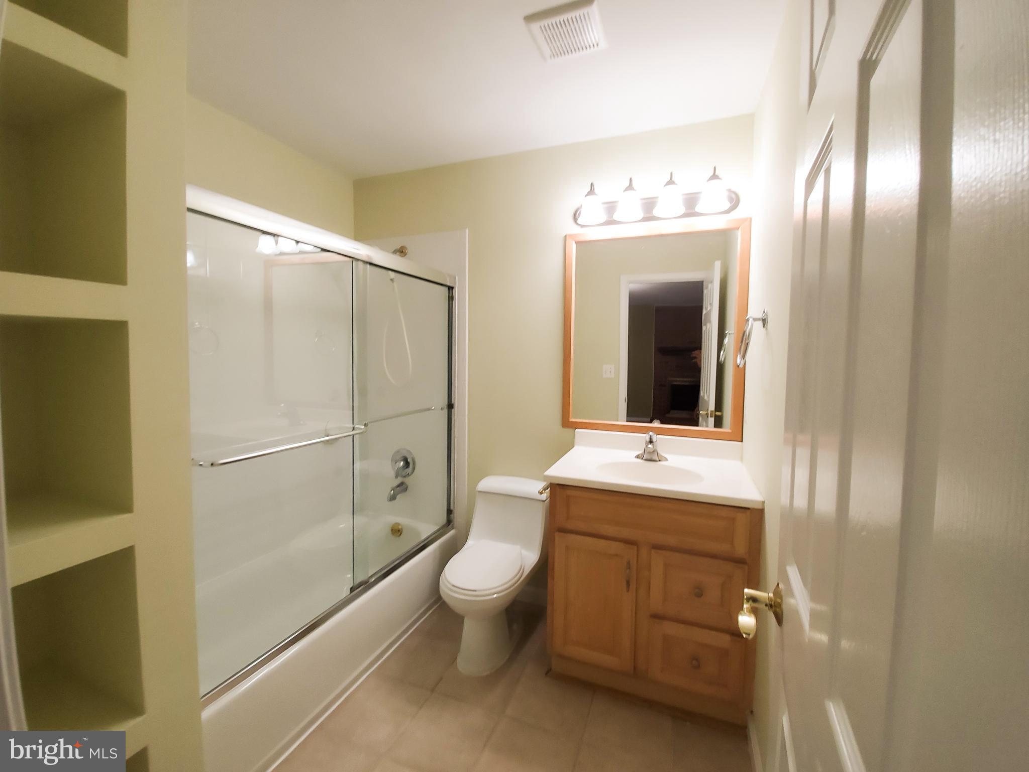 LEXINGTON ESTATES - Residential