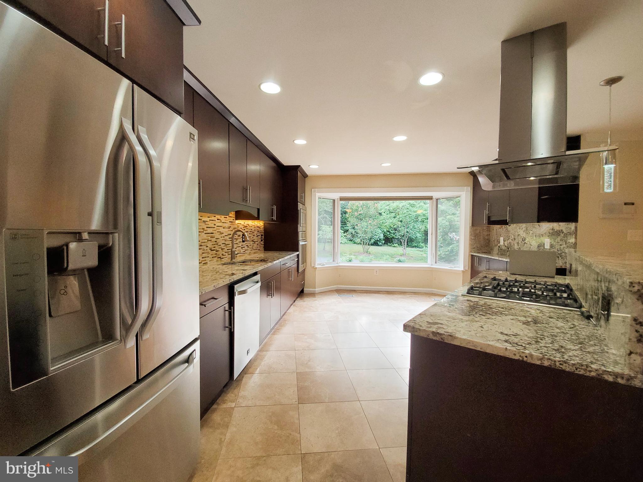 LEXINGTON ESTATES - Residential