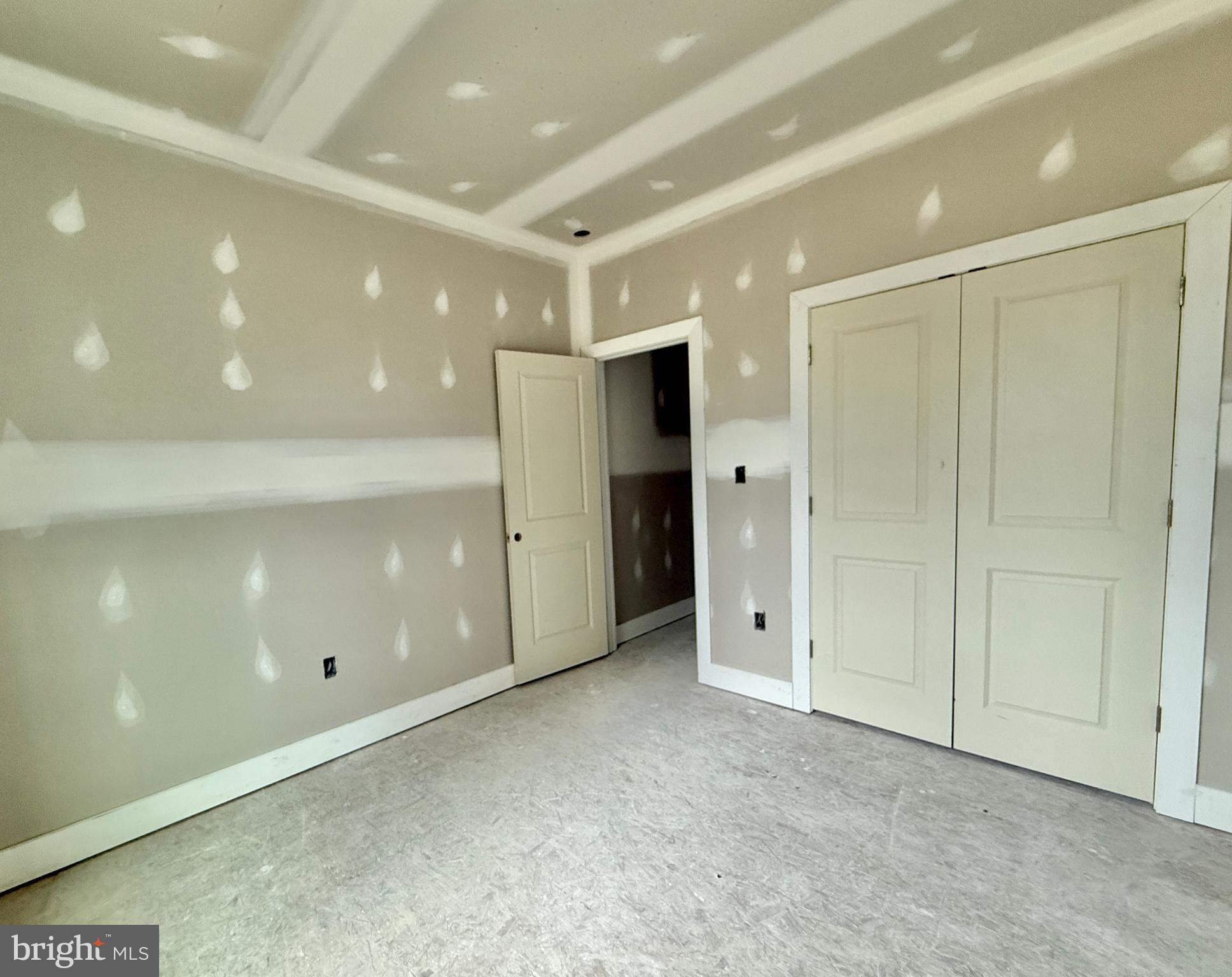 MOUNTAIN VIEW - Residential