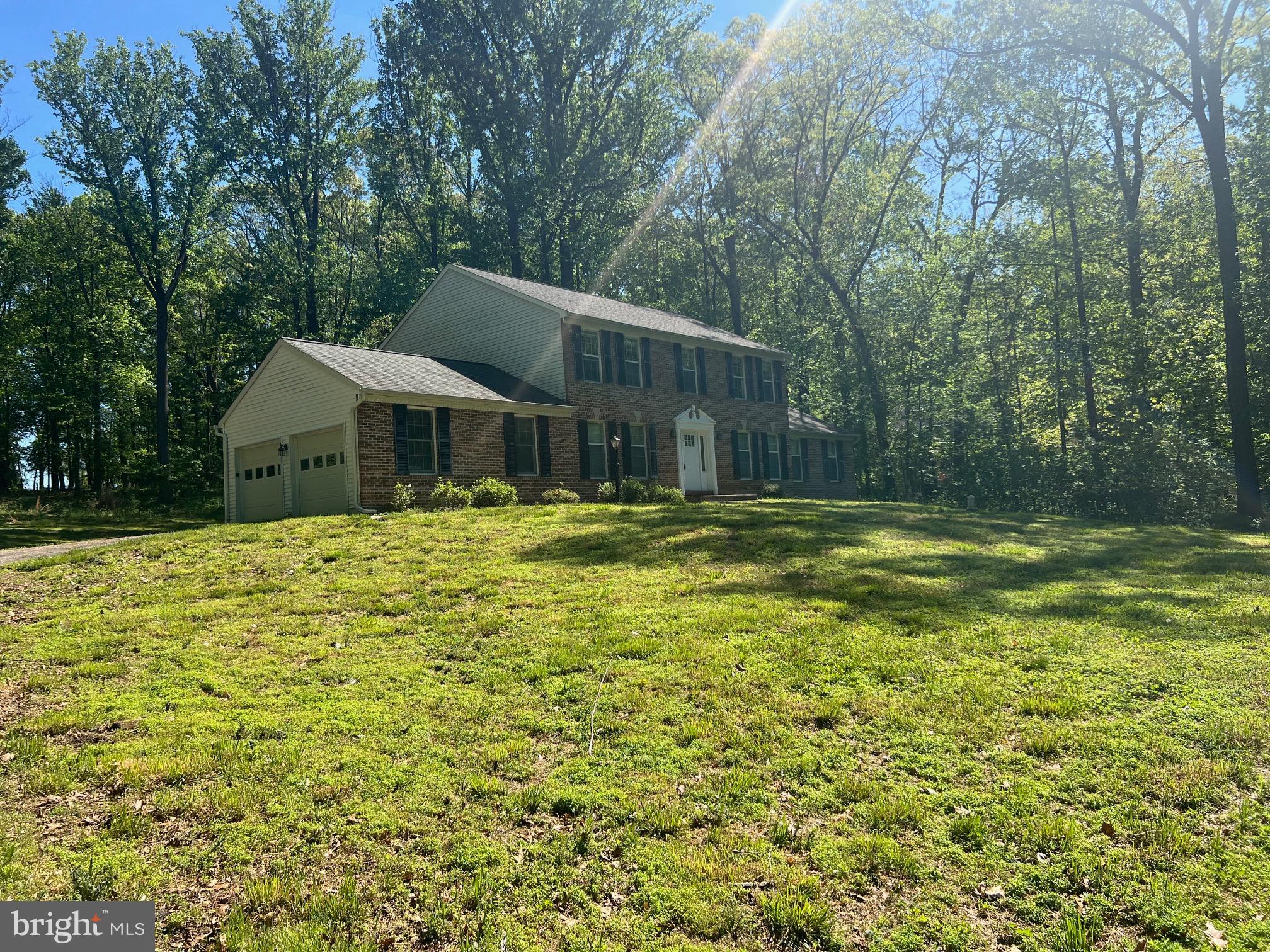 GLENWOOD ESTATES - Residential Lease