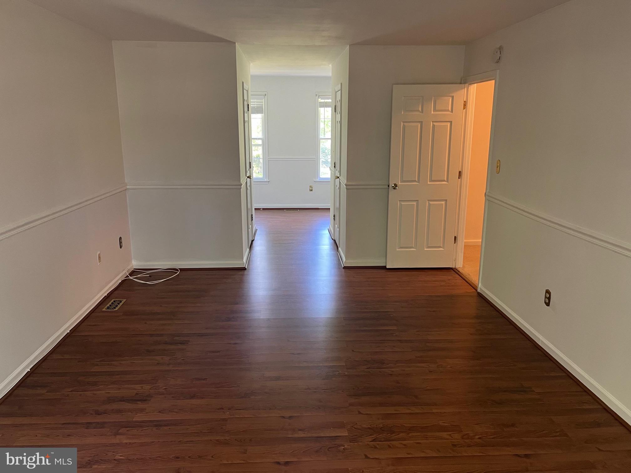 GLENWOOD ESTATES - Residential Lease