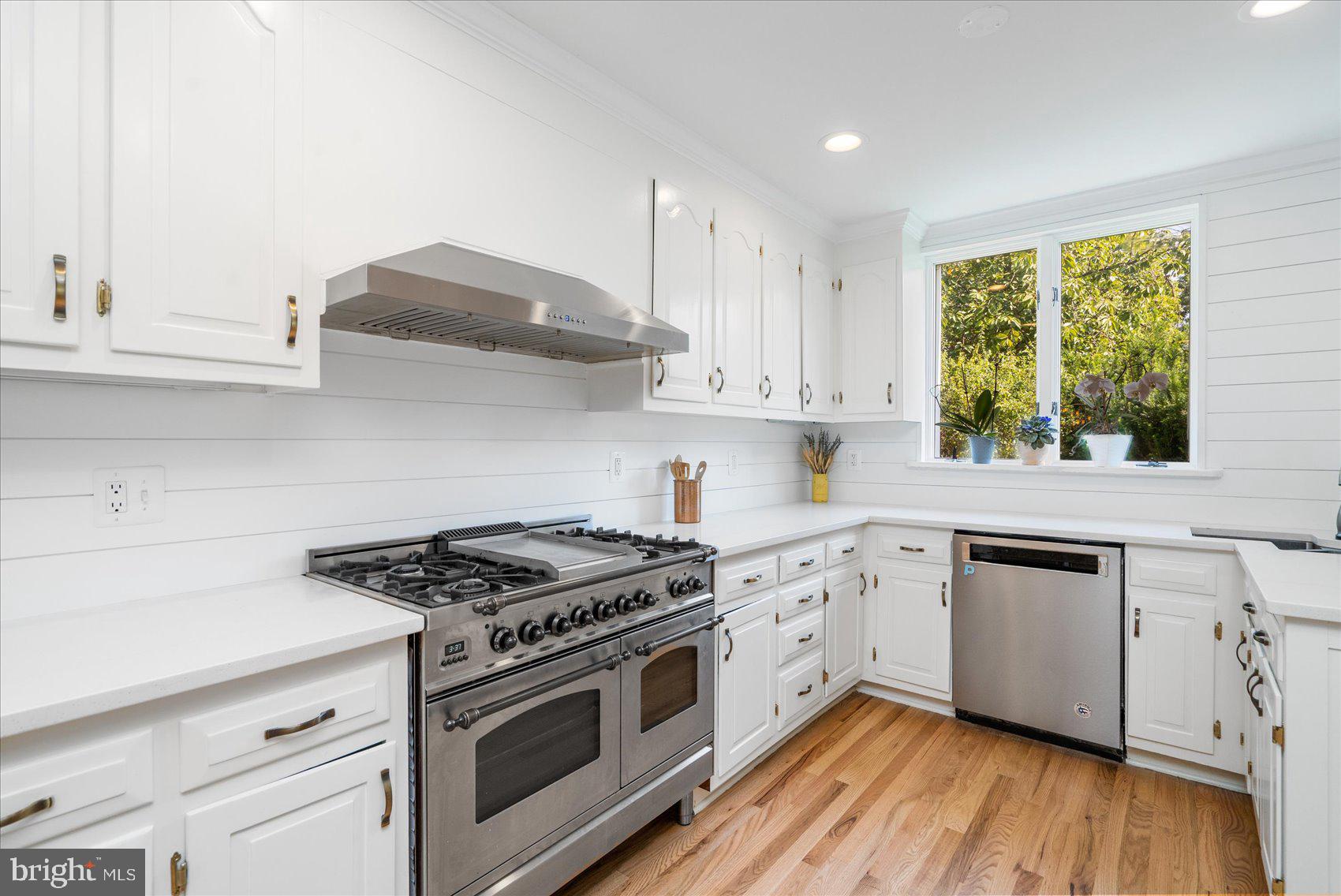 GREENSPRING VALLEY - Residential