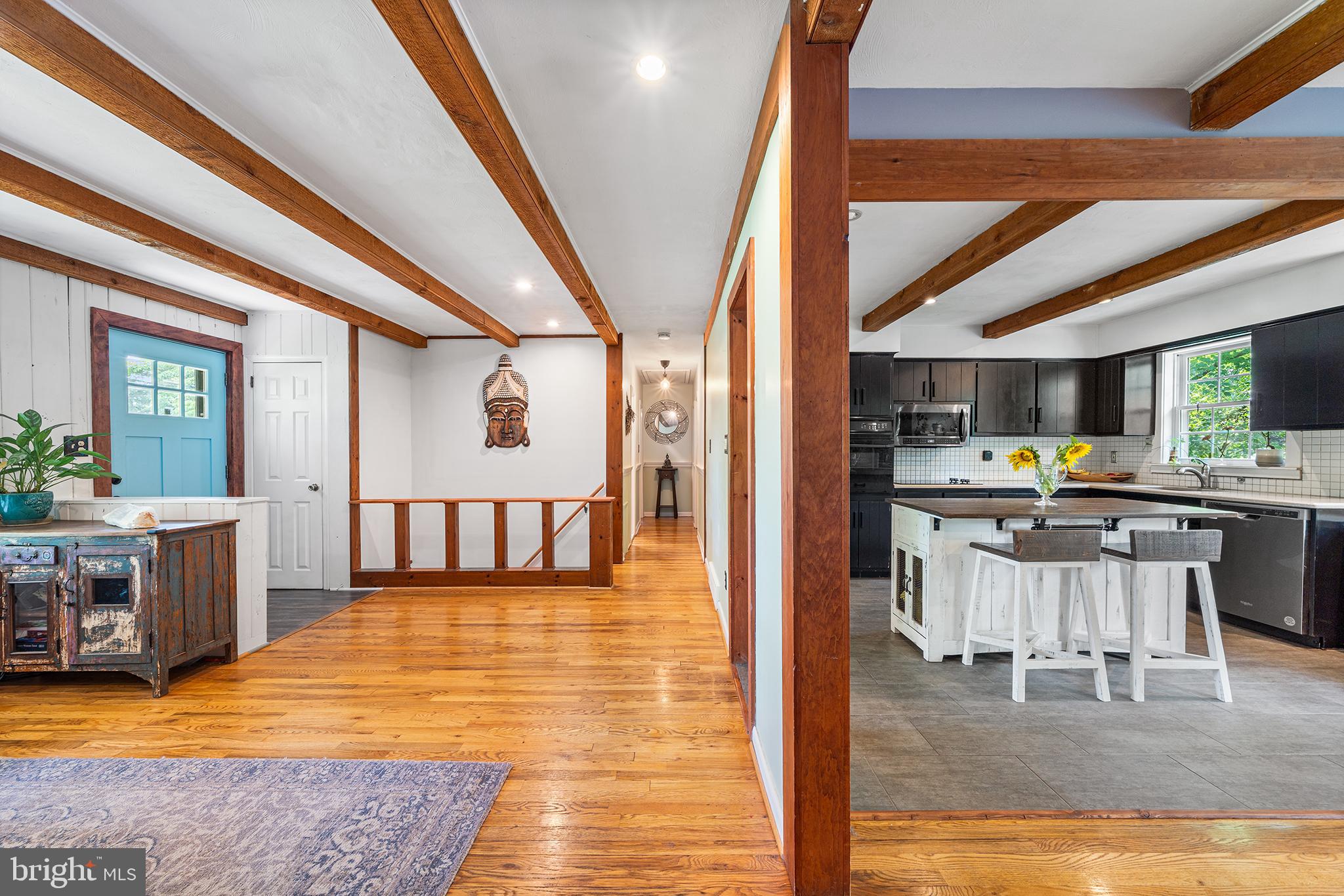 NEW HOPE HILLS - Residential