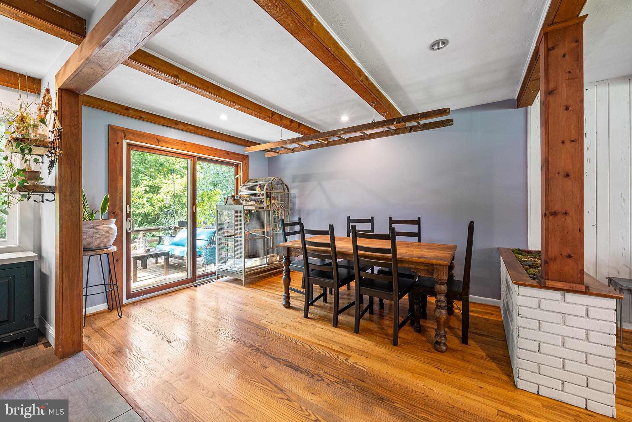 NEW HOPE HILLS - Residential