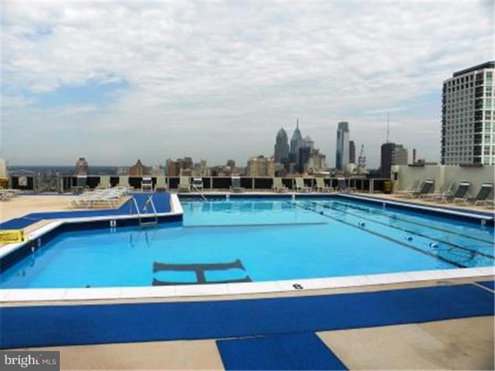 WASHINGTON SQ - Residential Lease