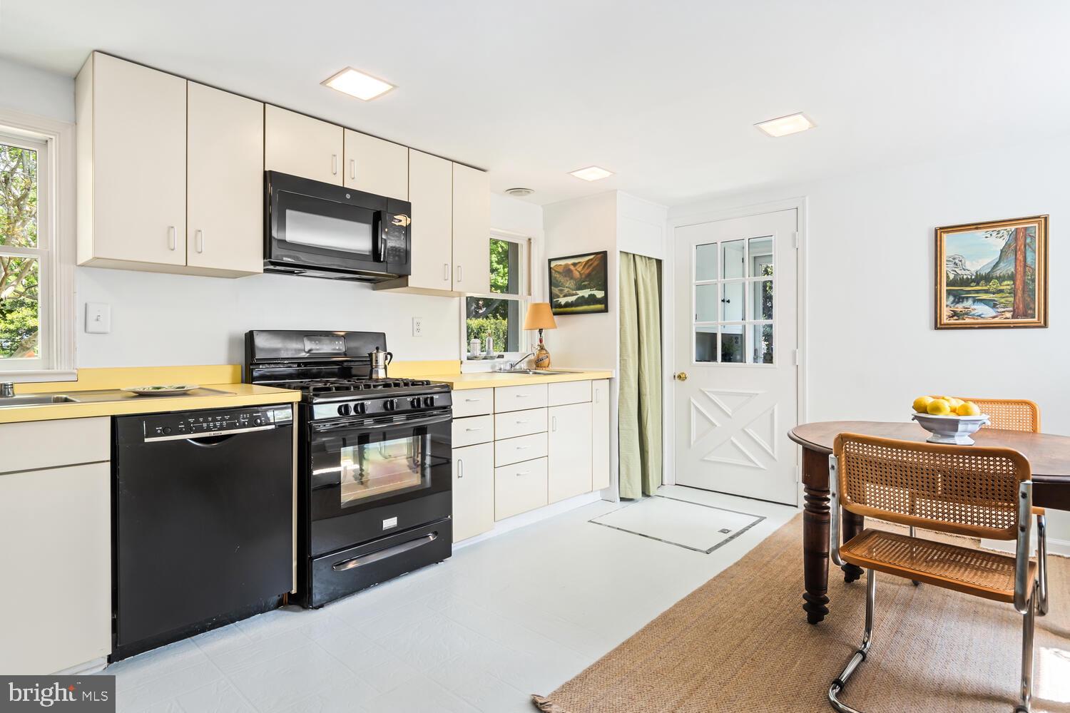 OXFORD - Residential