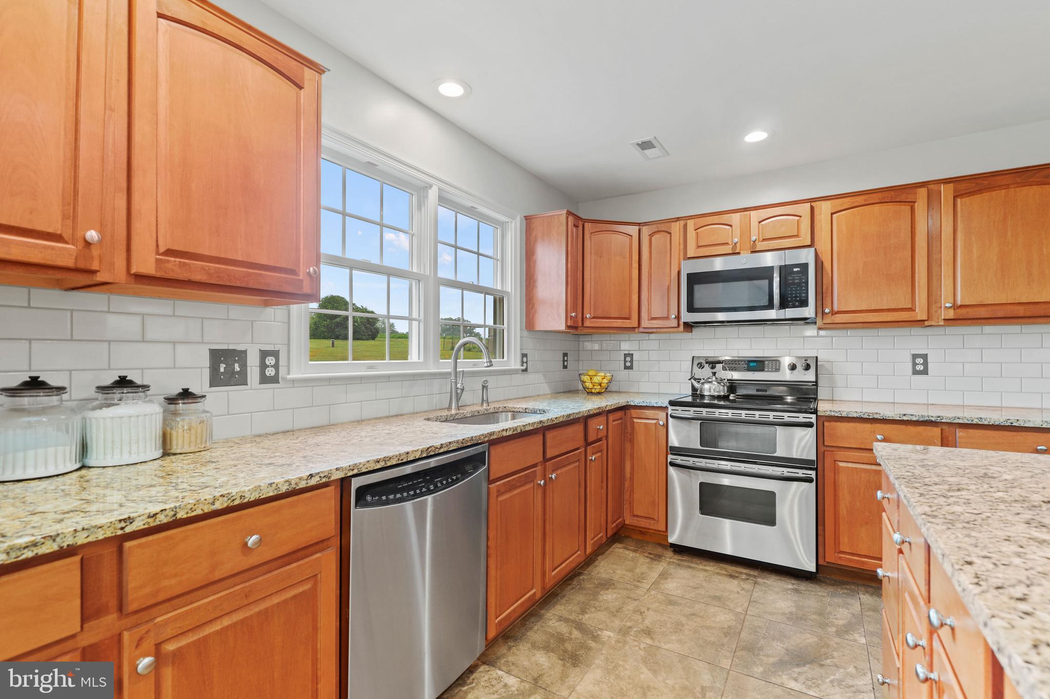 SENECA VALLEY ESTATES - Residential