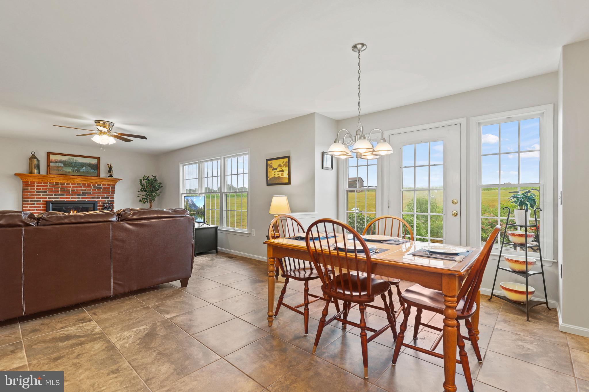 SENECA VALLEY ESTATES - Residential