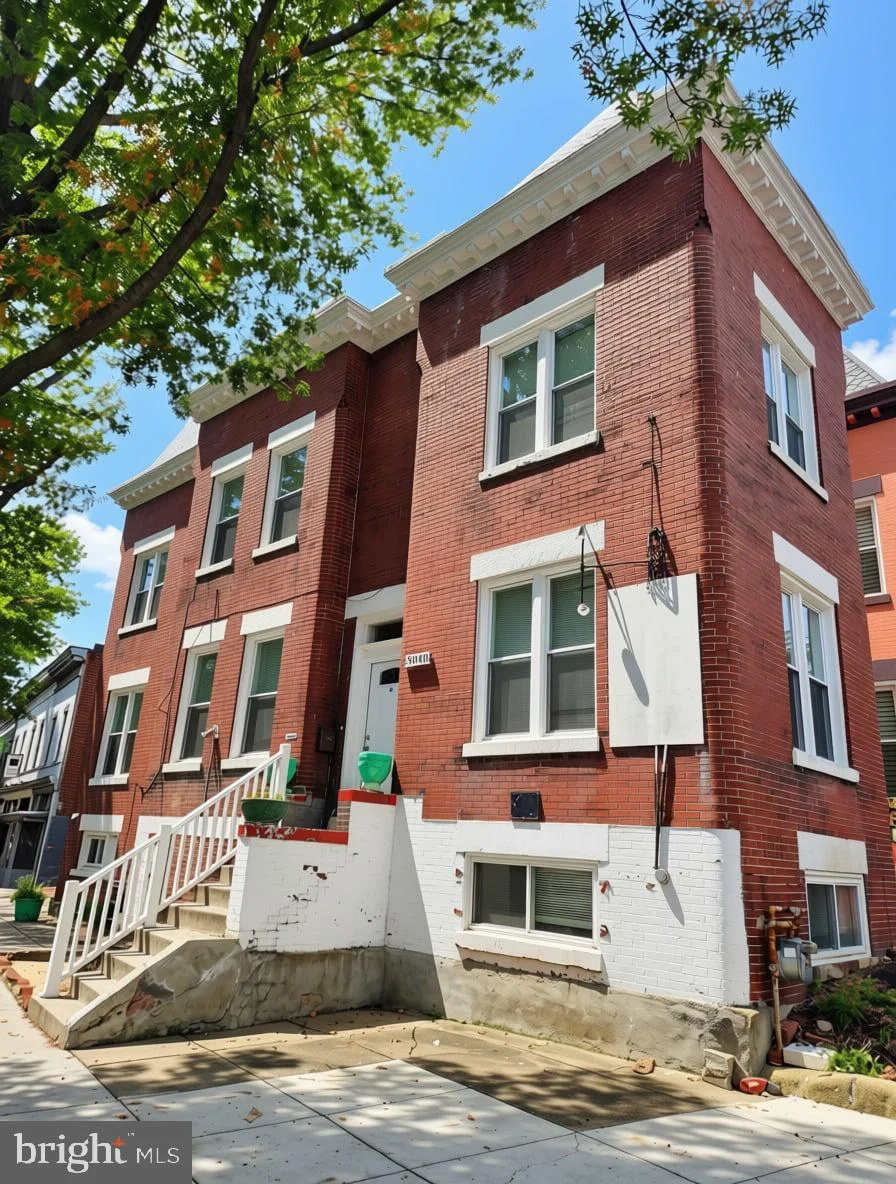 3440 11th Street NW
