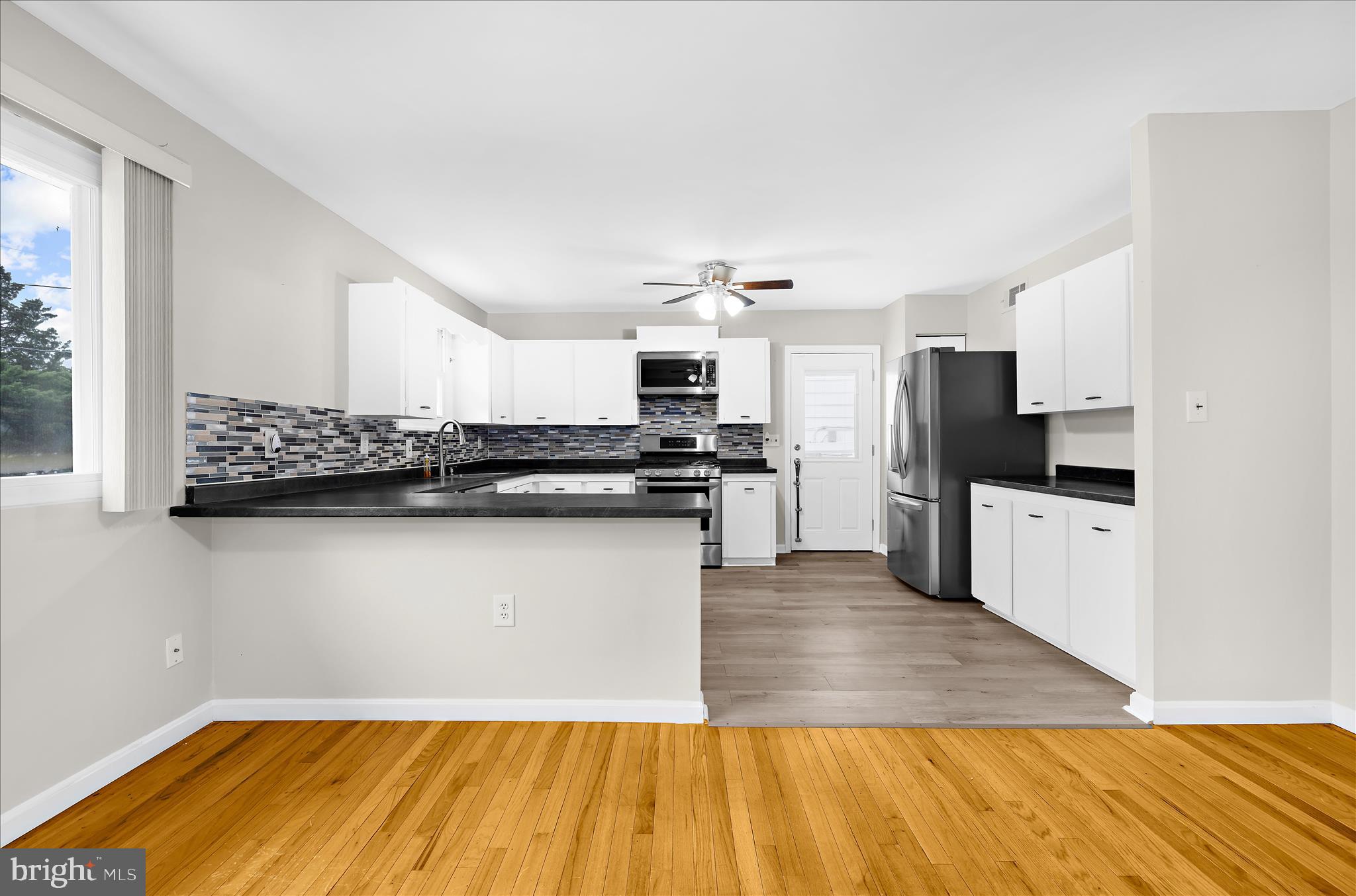 THE HIGHLANDS - Residential