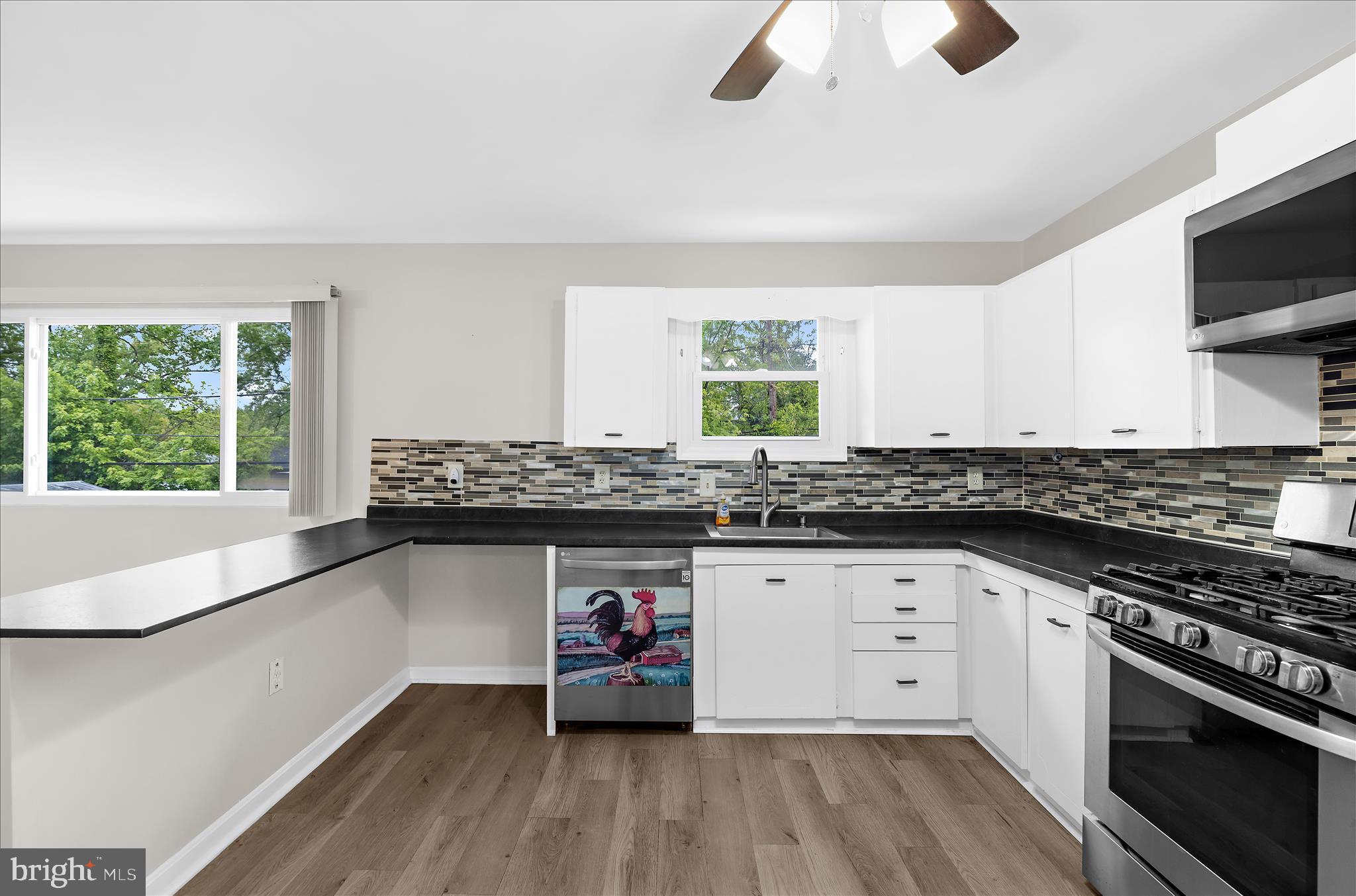 THE HIGHLANDS - Residential