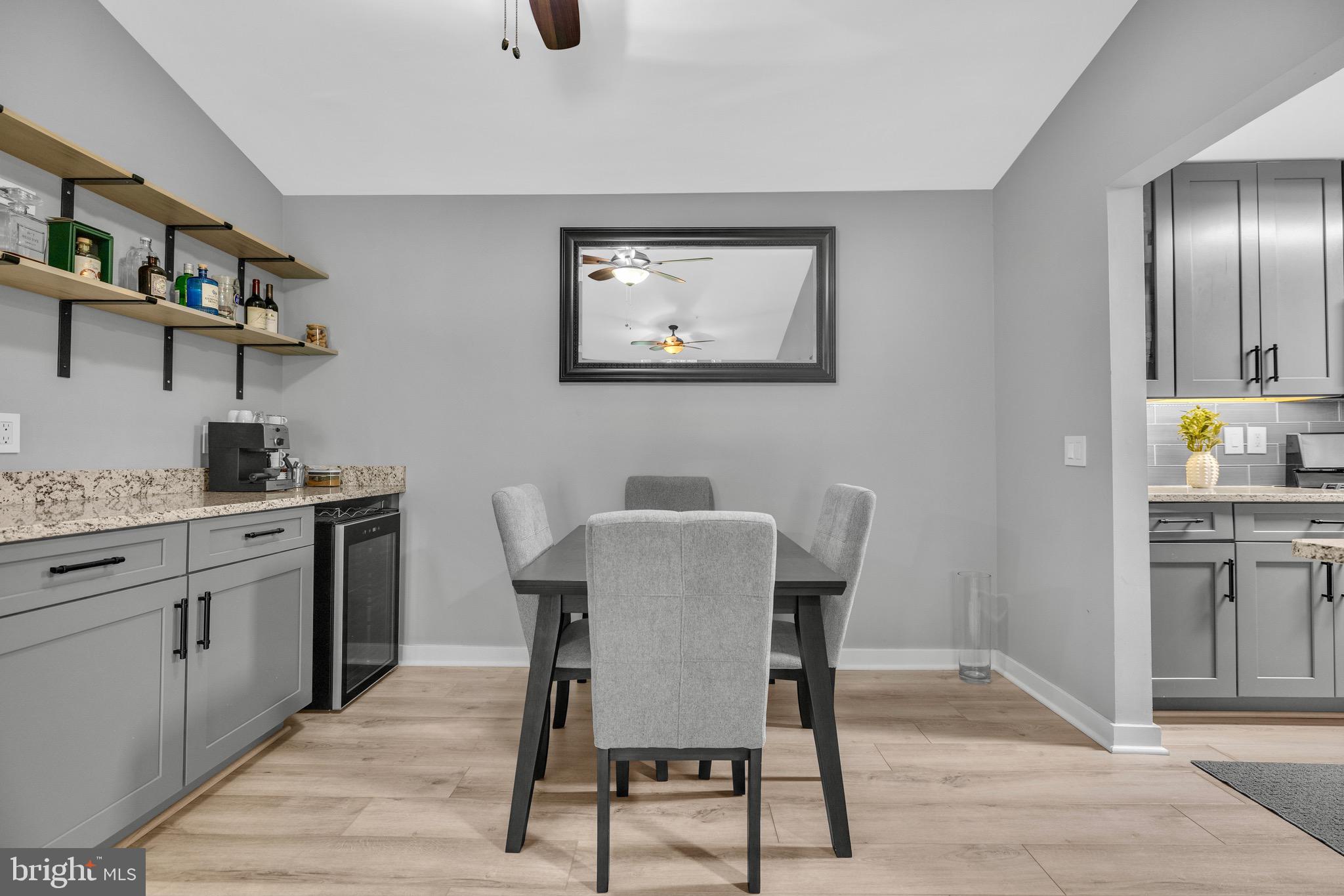 655 BURTONS COVE WAY 14
