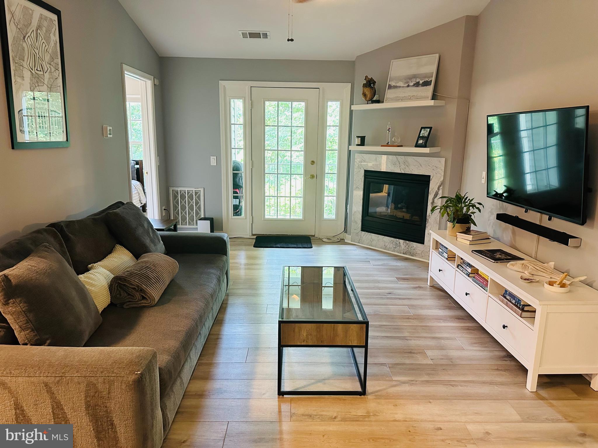655 BURTONS COVE WAY 14