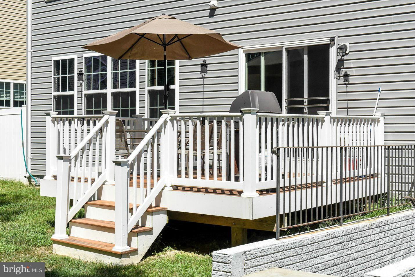 WESTBURY PUB - Residential