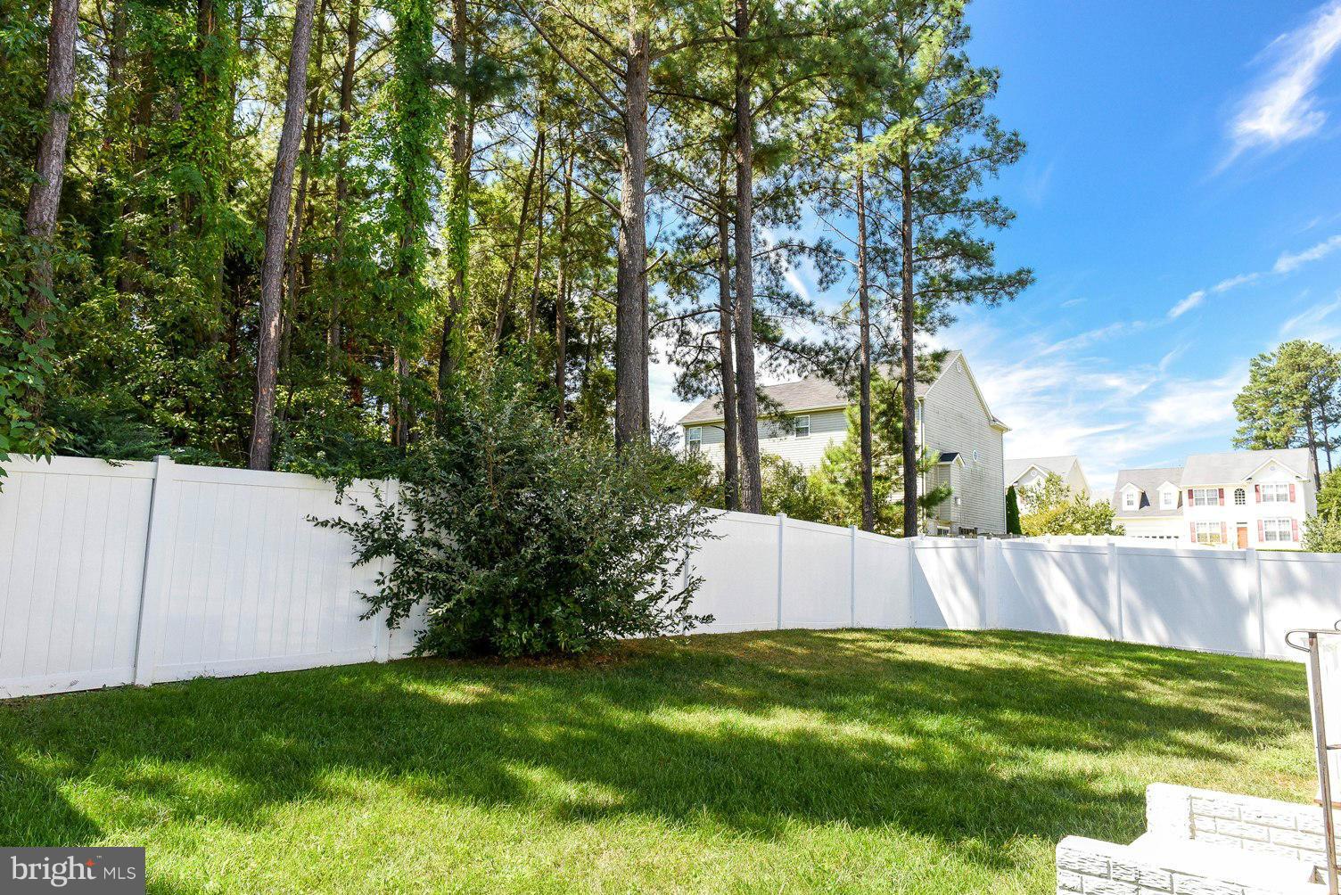 WESTBURY PUB - Residential