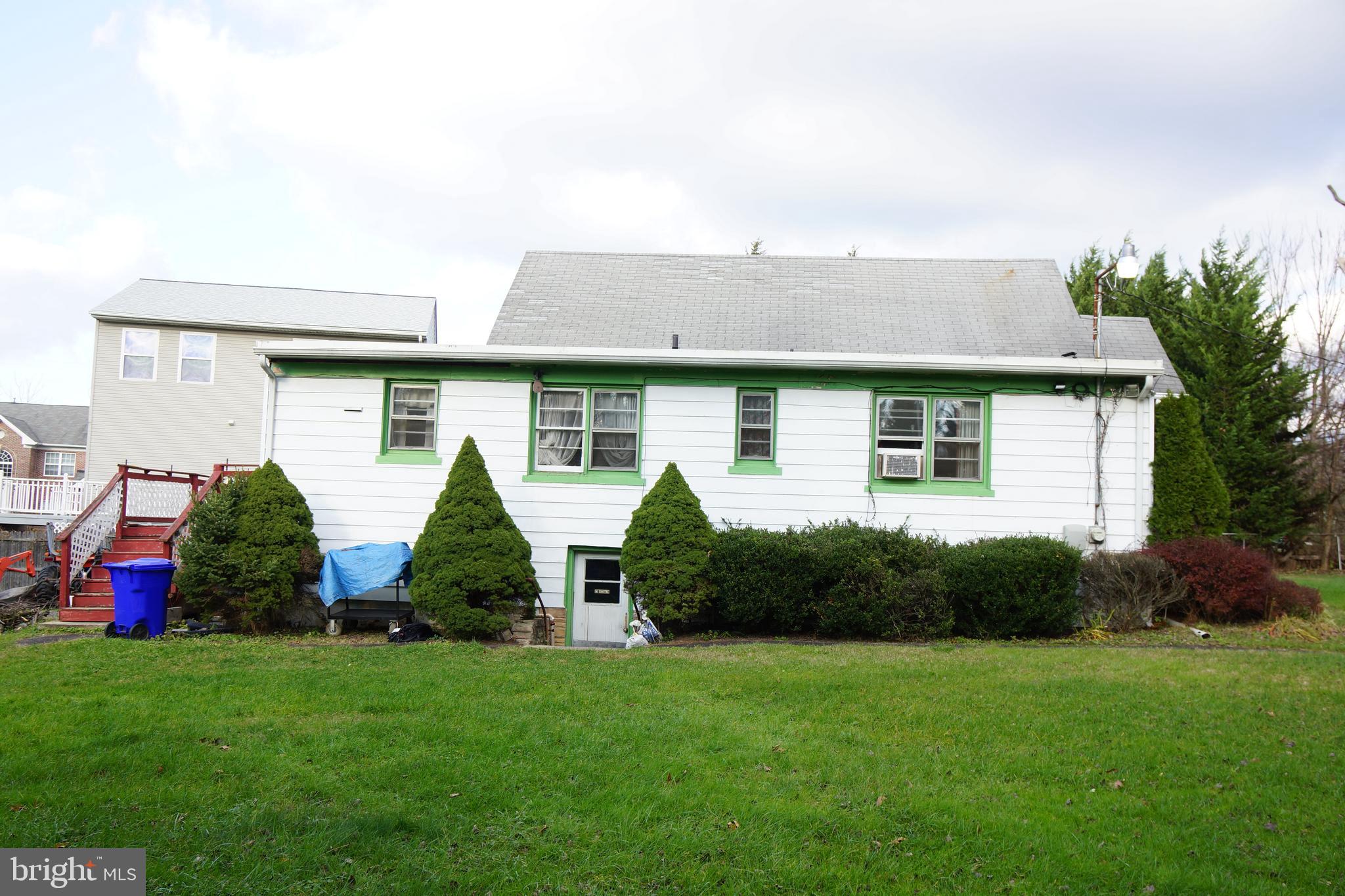 WILLIAMS RANGE - Residential