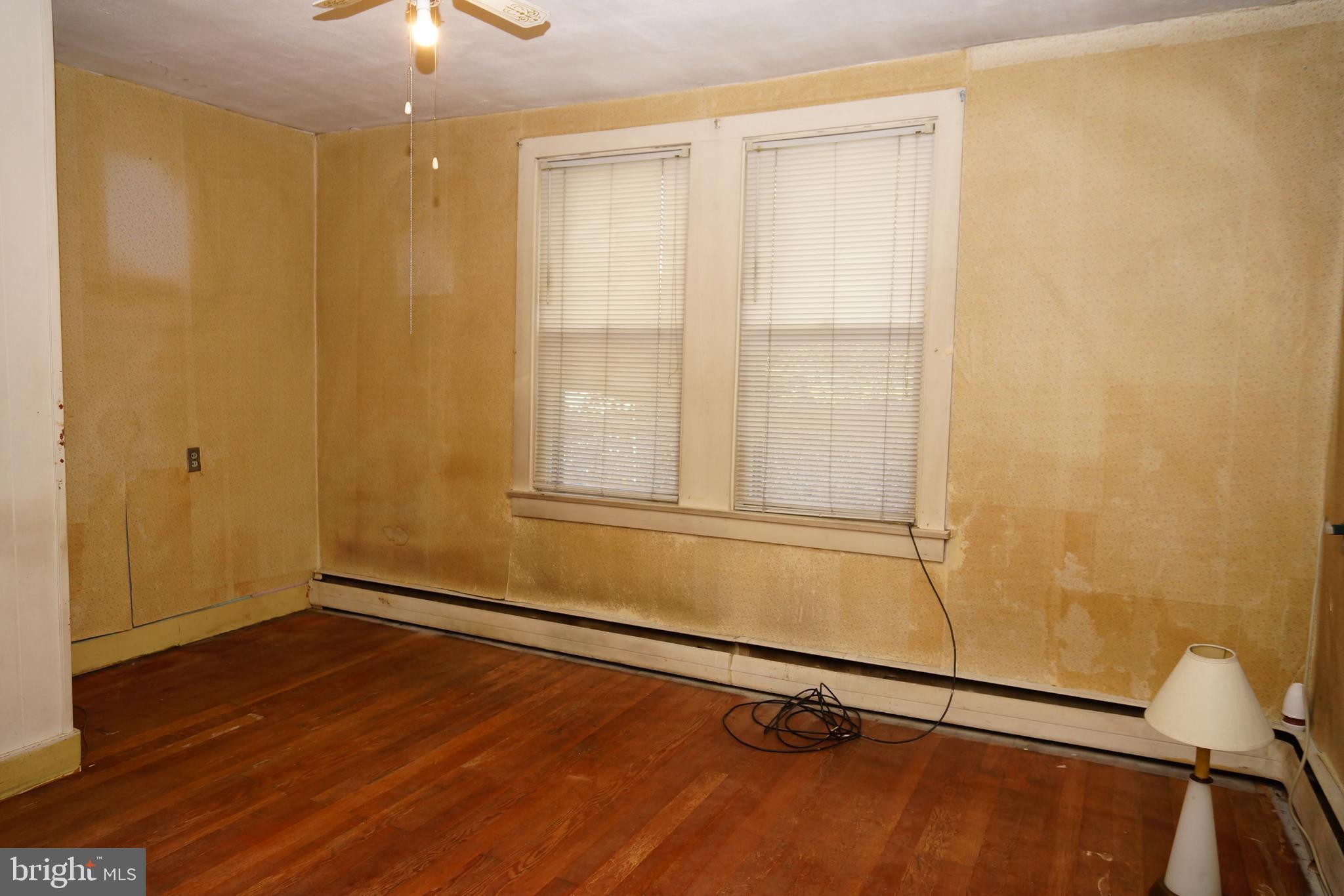 WILLIAMS RANGE - Residential