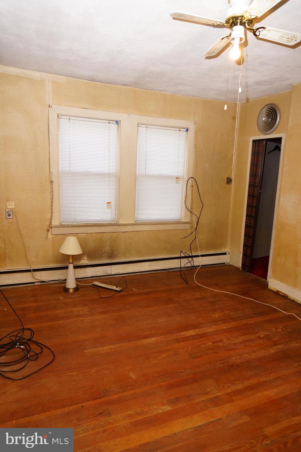 WILLIAMS RANGE - Residential