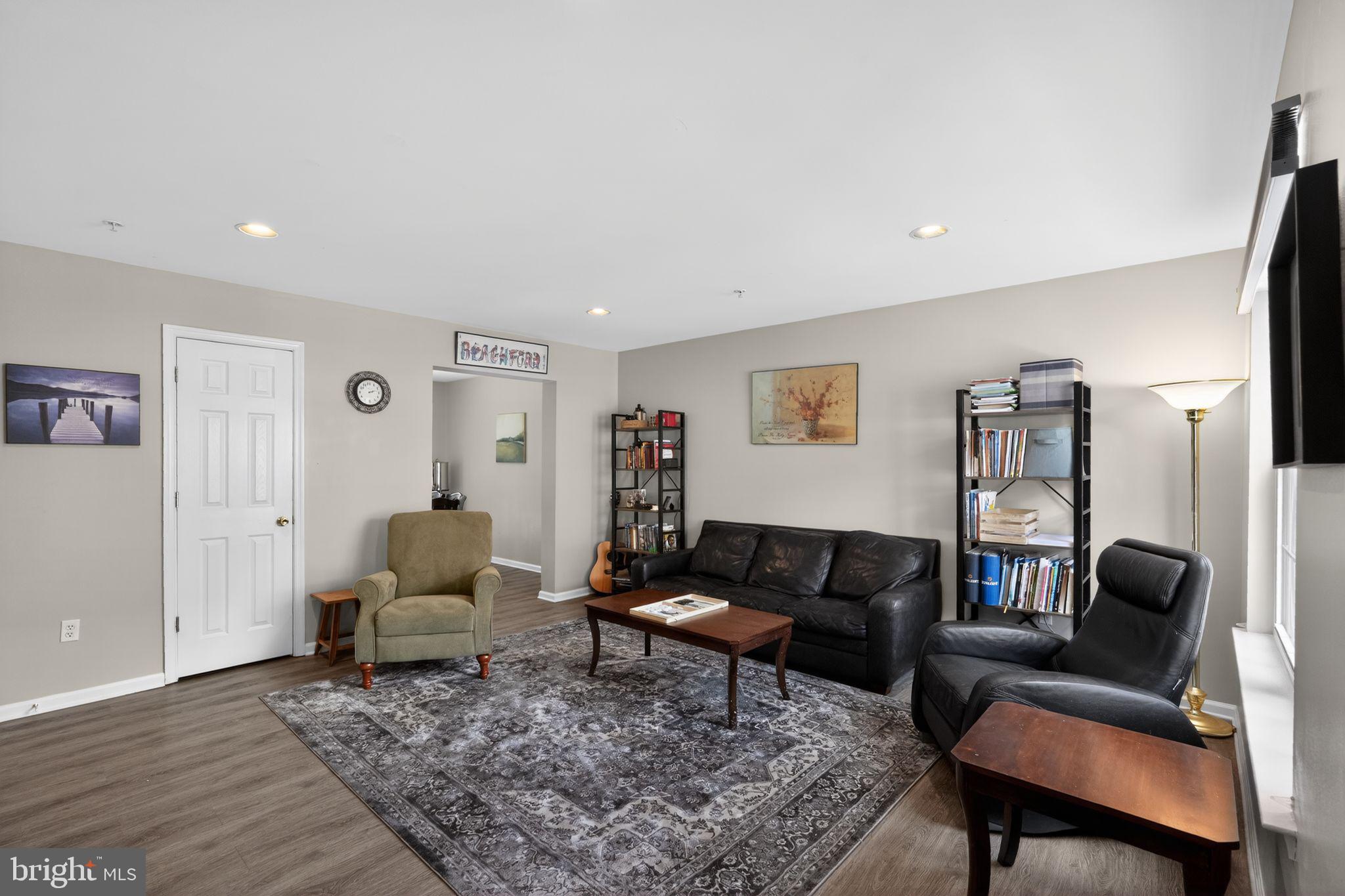 SWEET BRIAR - Residential