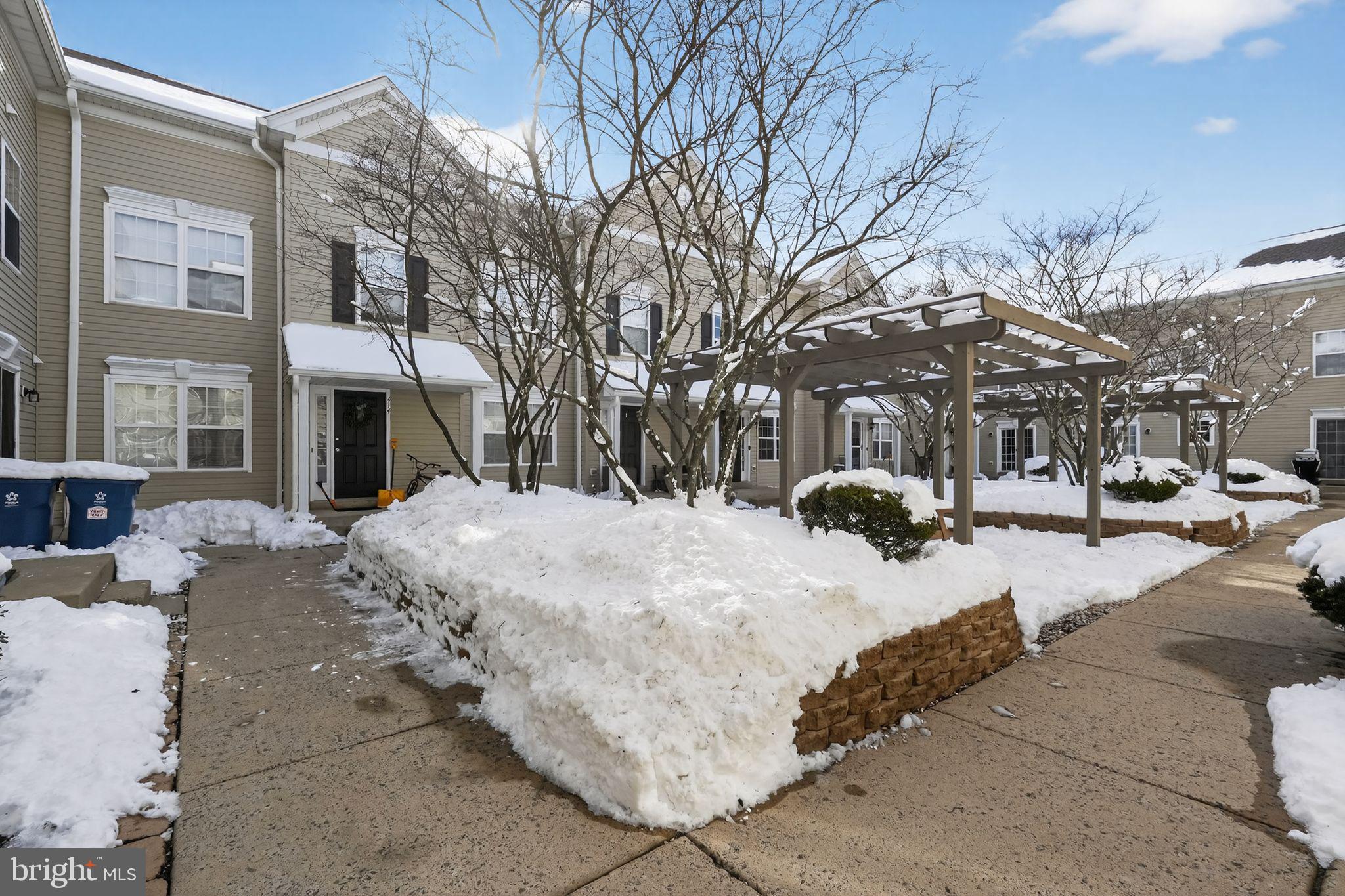 SWEET BRIAR - Residential