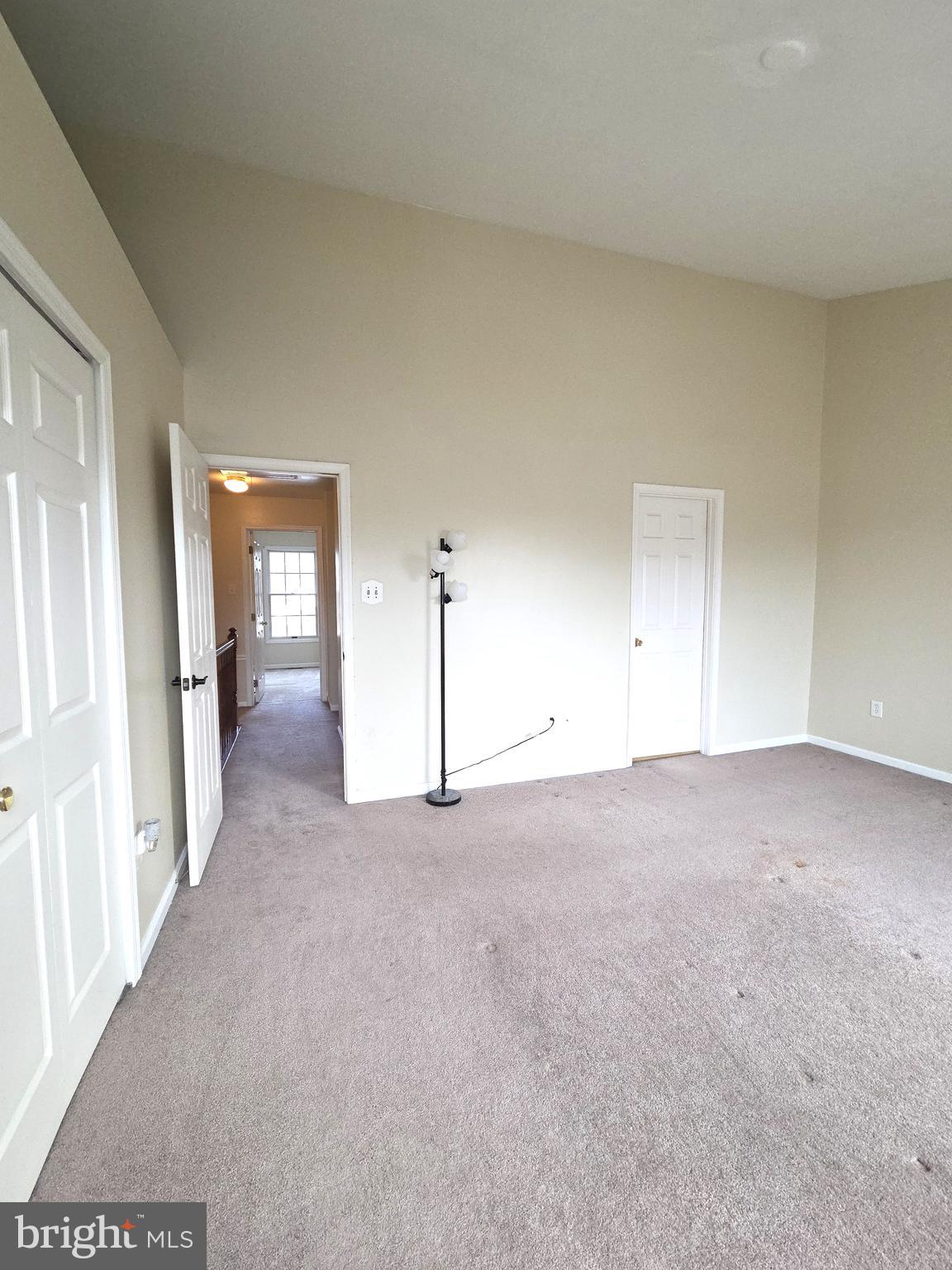 WHITE OAK - Residential