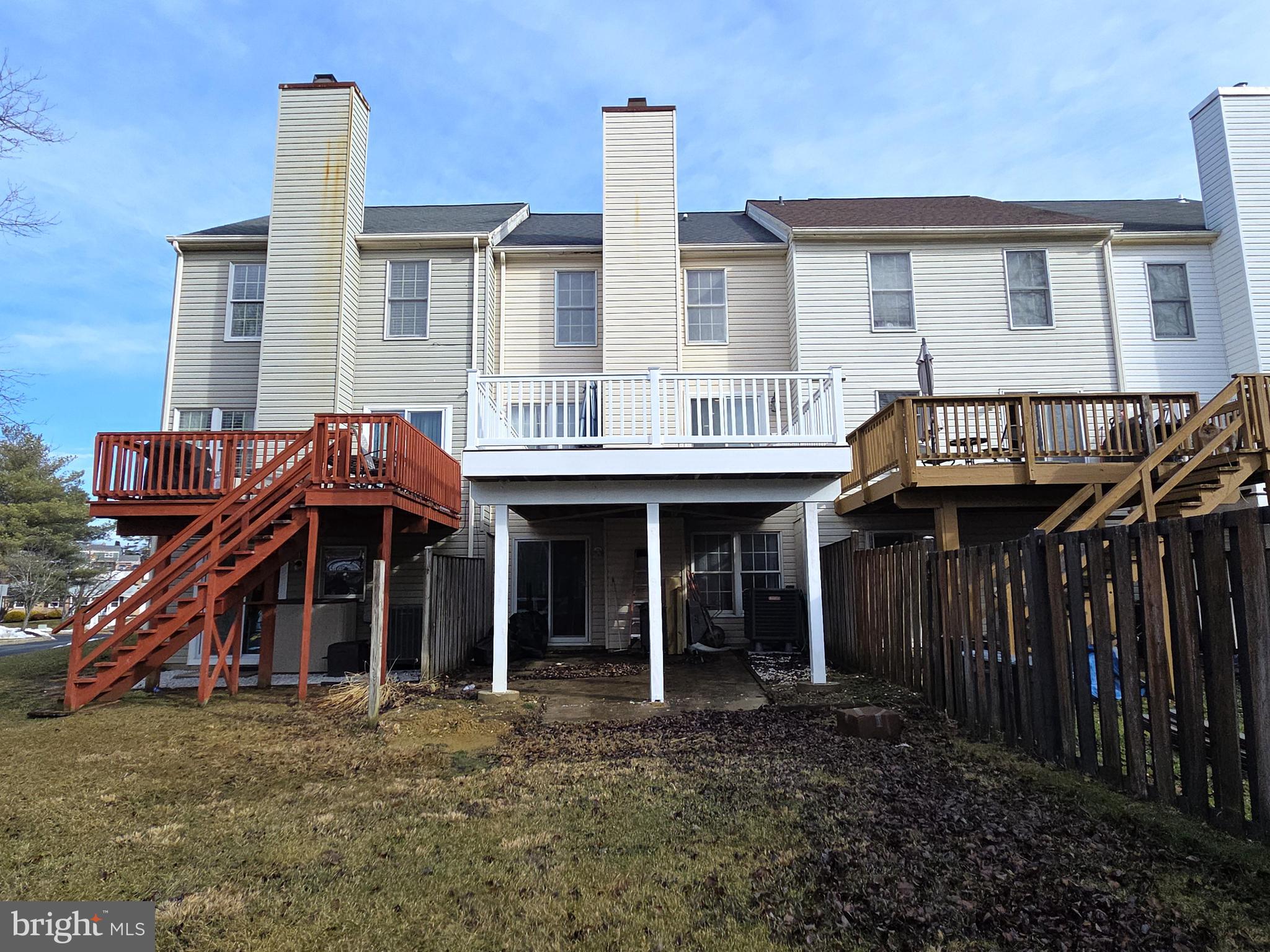 WHITE OAK - Residential