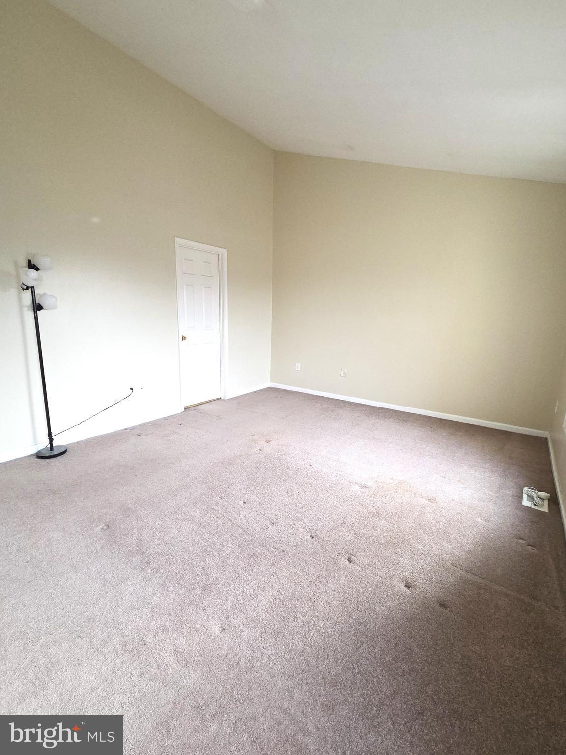 WHITE OAK - Residential