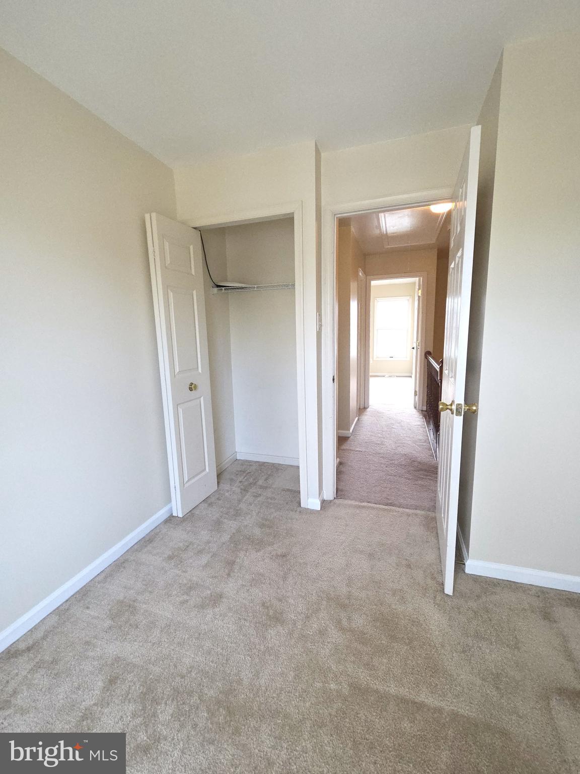 WHITE OAK - Residential