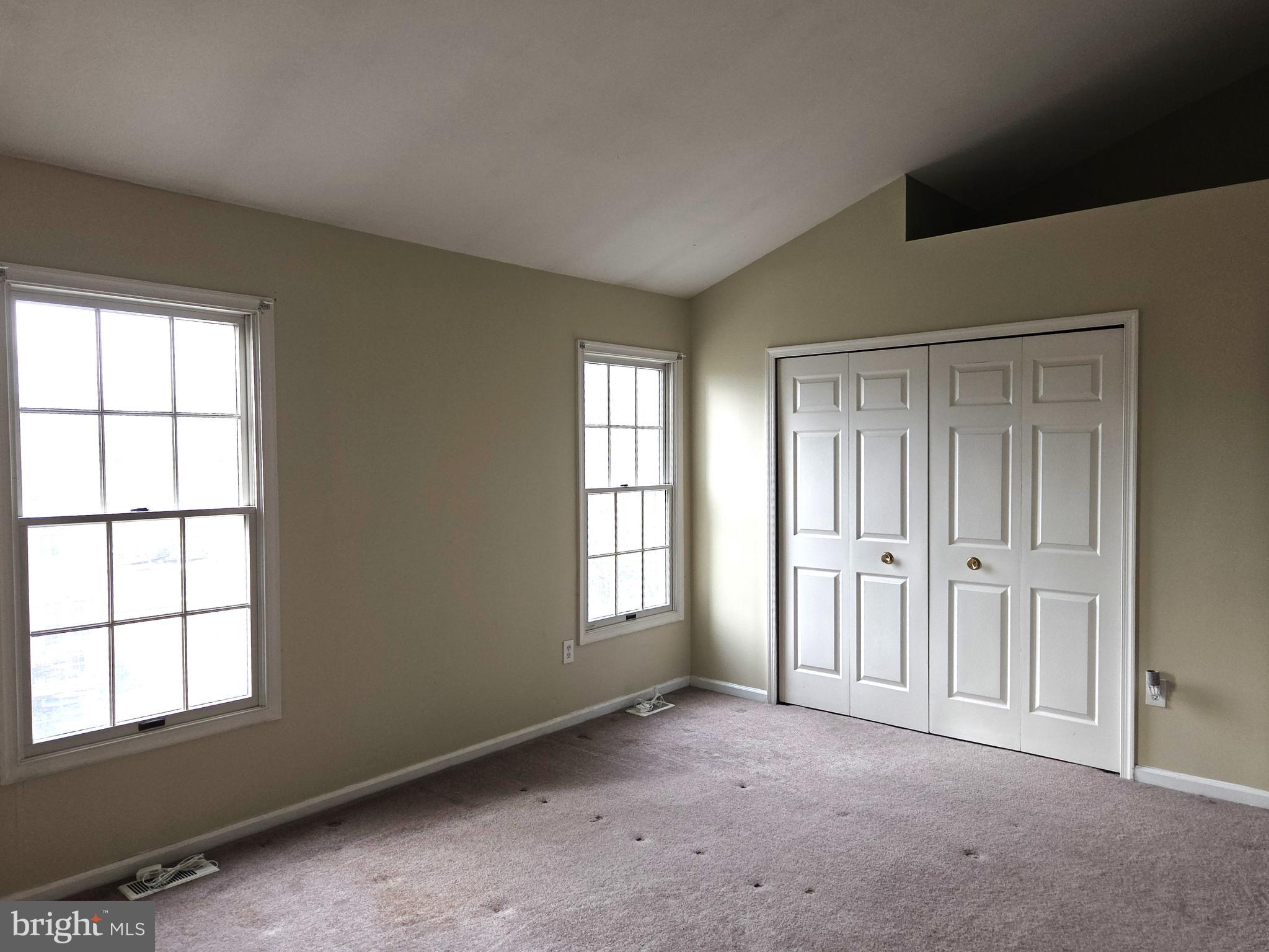 WHITE OAK - Residential