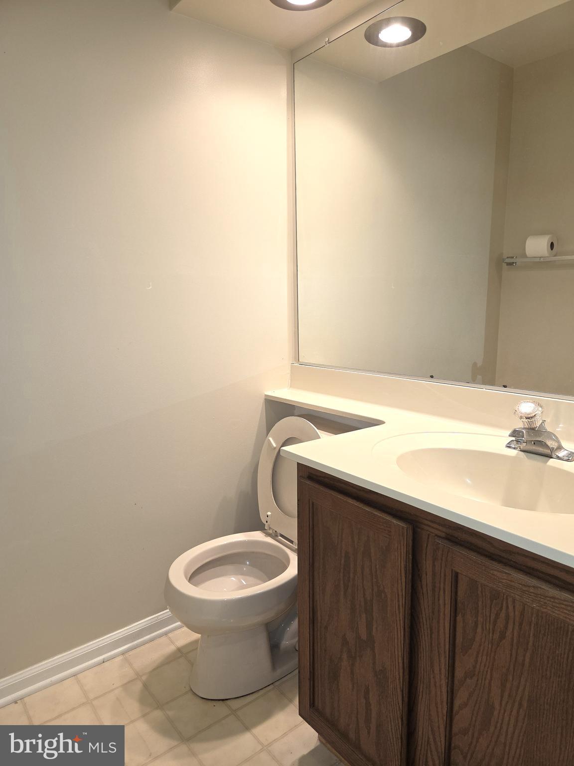 WHITE OAK - Residential