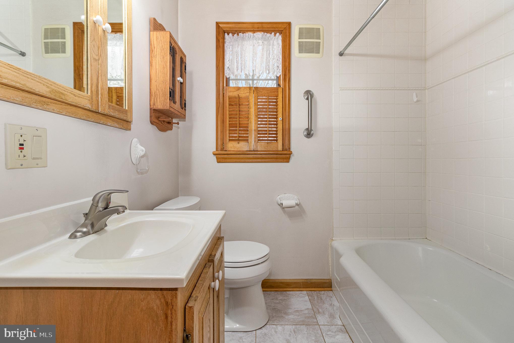 LINDEN GARDENS - Residential