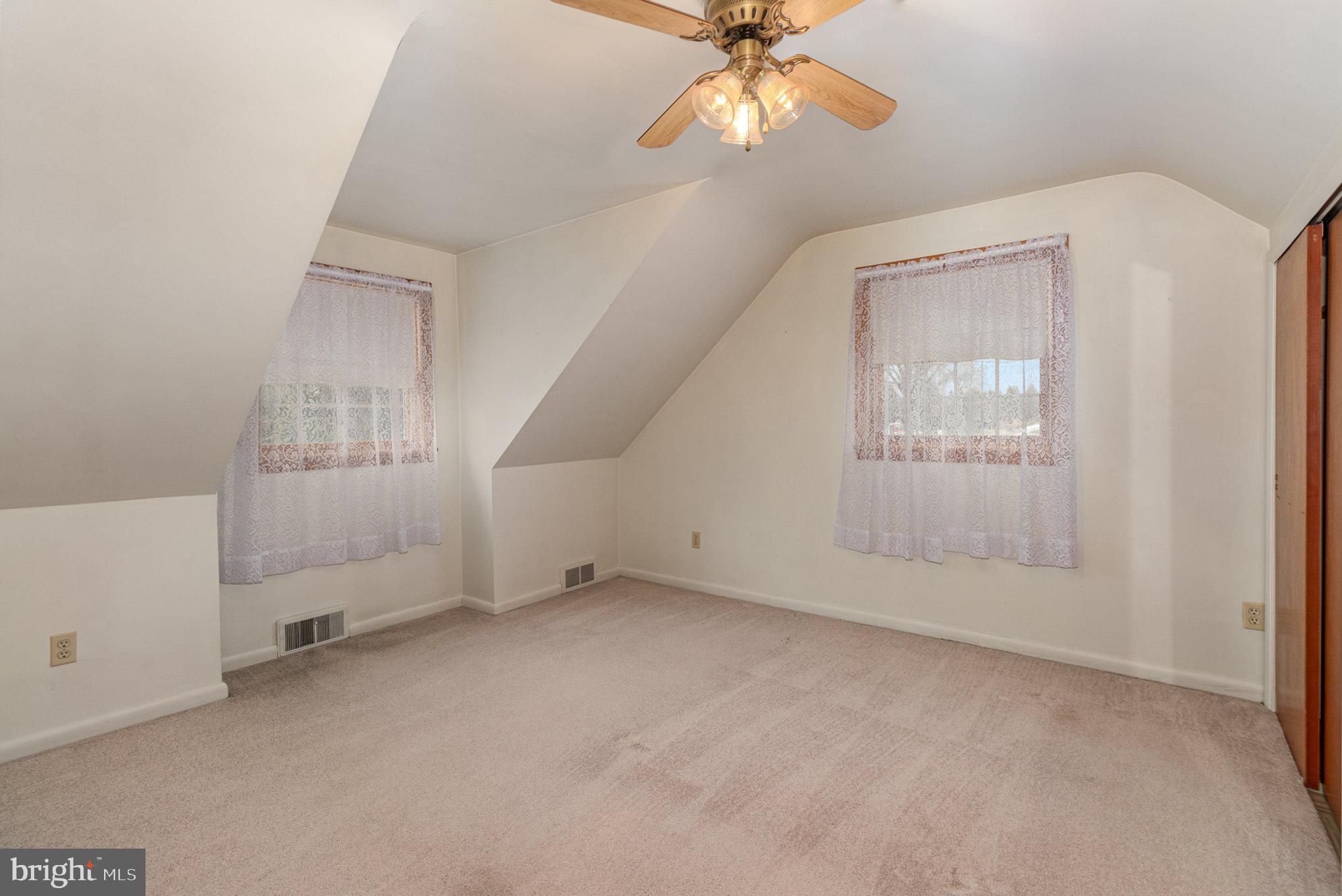 LINDEN GARDENS - Residential