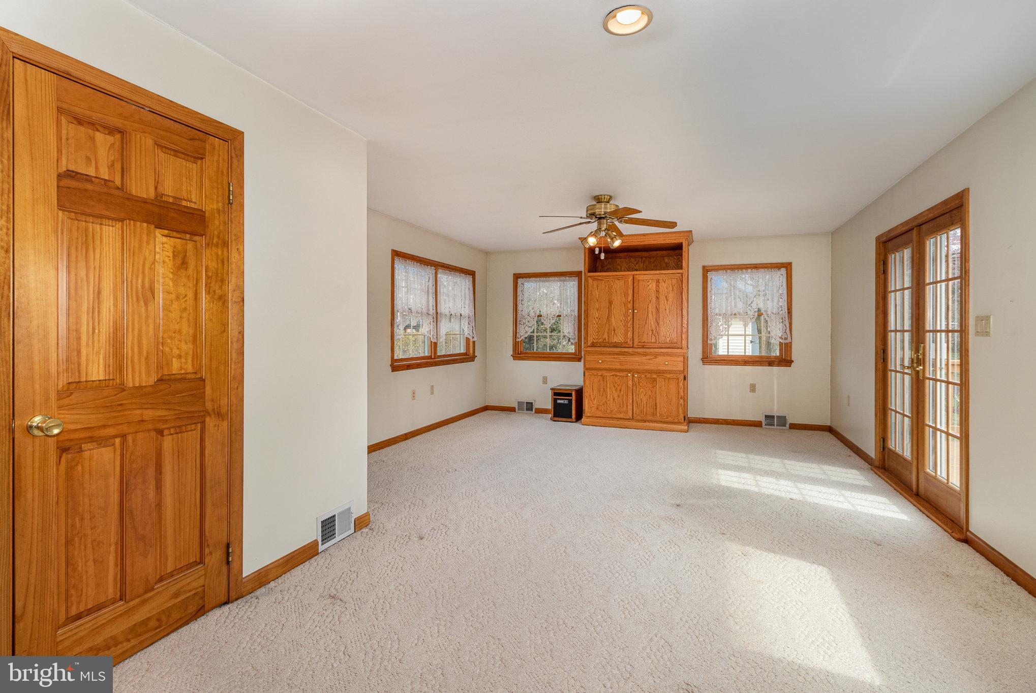 LINDEN GARDENS - Residential