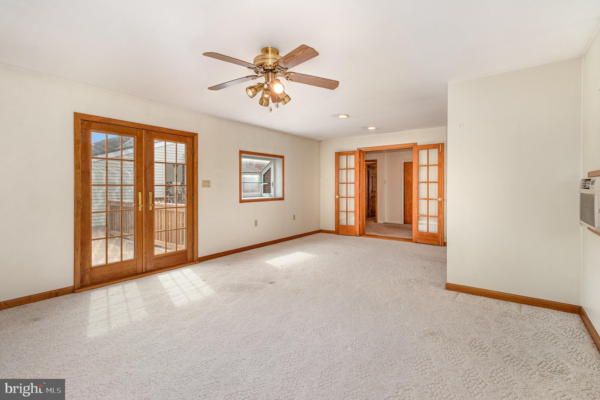 LINDEN GARDENS - Residential