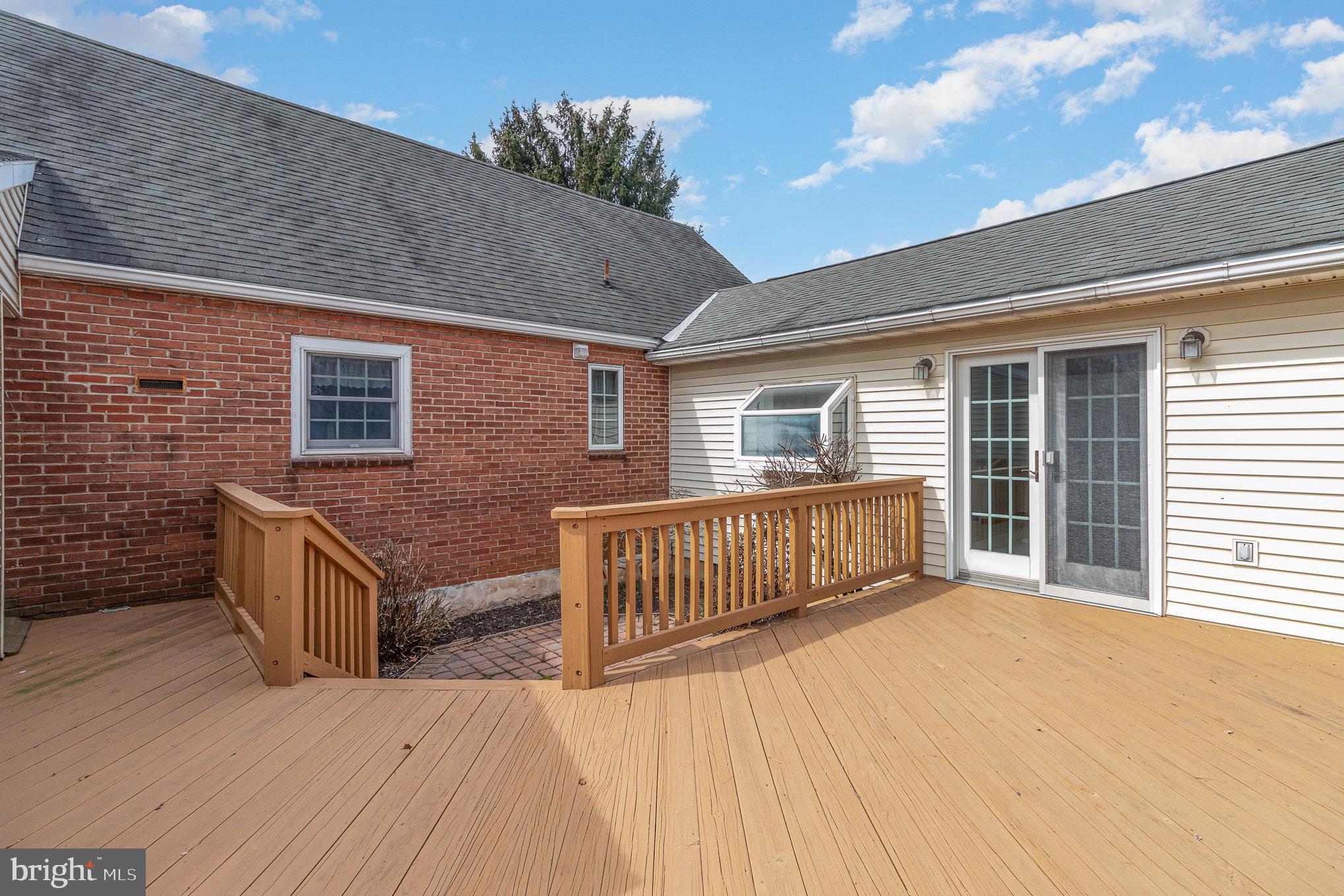 LINDEN GARDENS - Residential