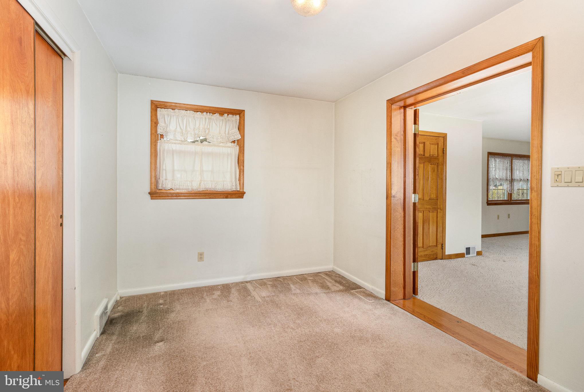 LINDEN GARDENS - Residential