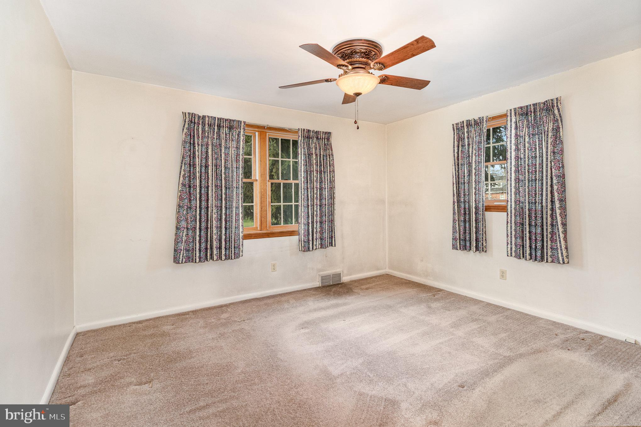 LINDEN GARDENS - Residential