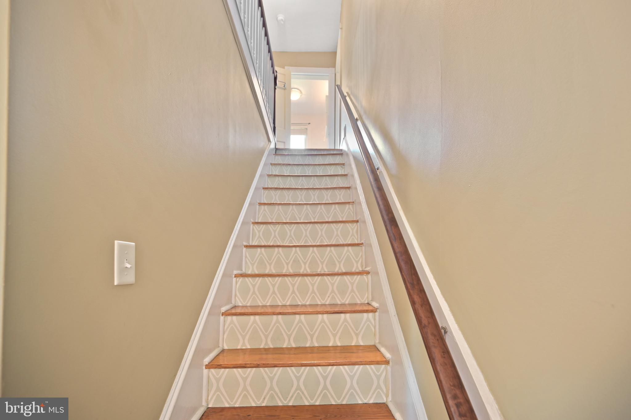 LAKE WALKER - Residential