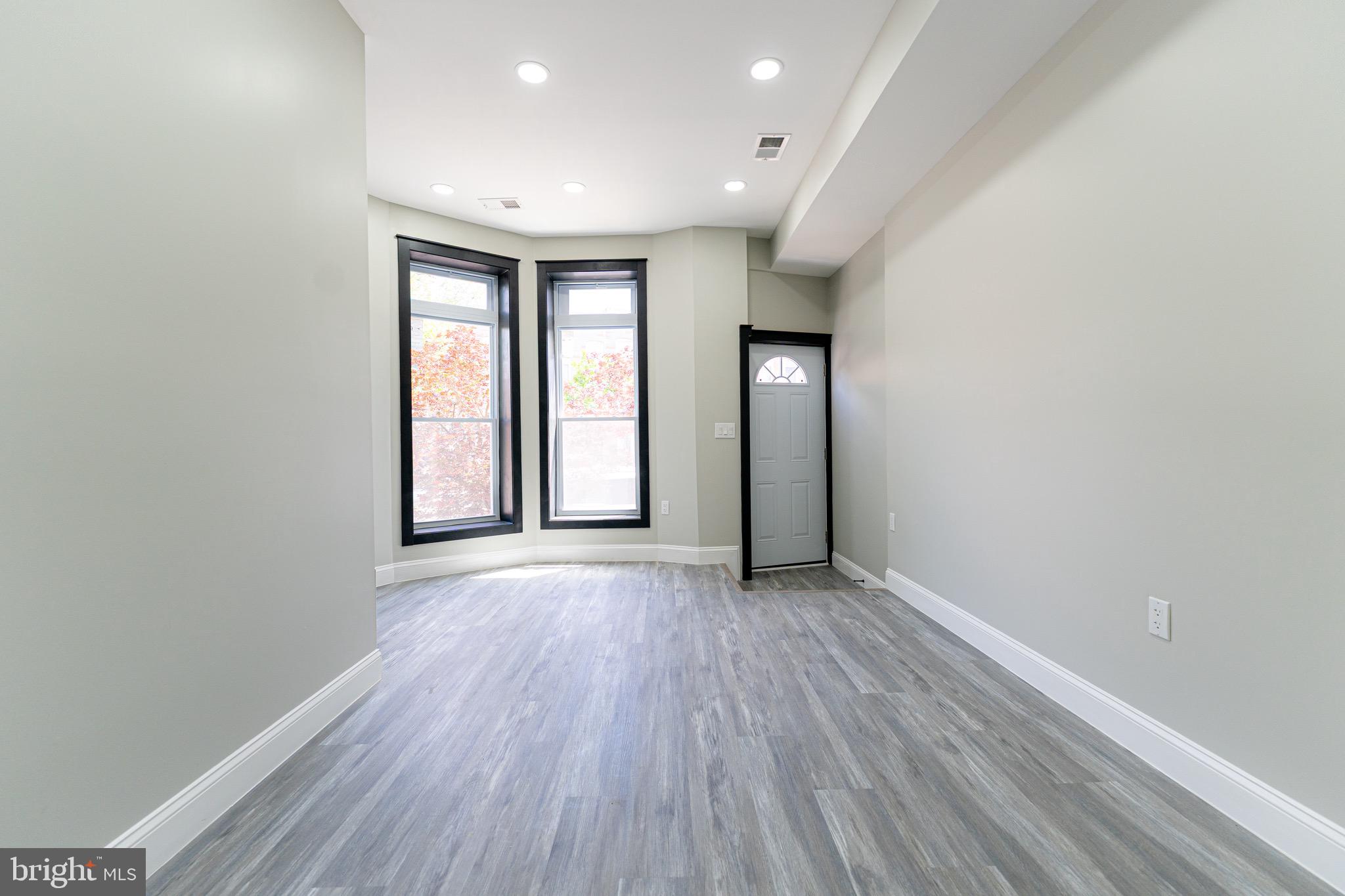 OLIVER - Residential