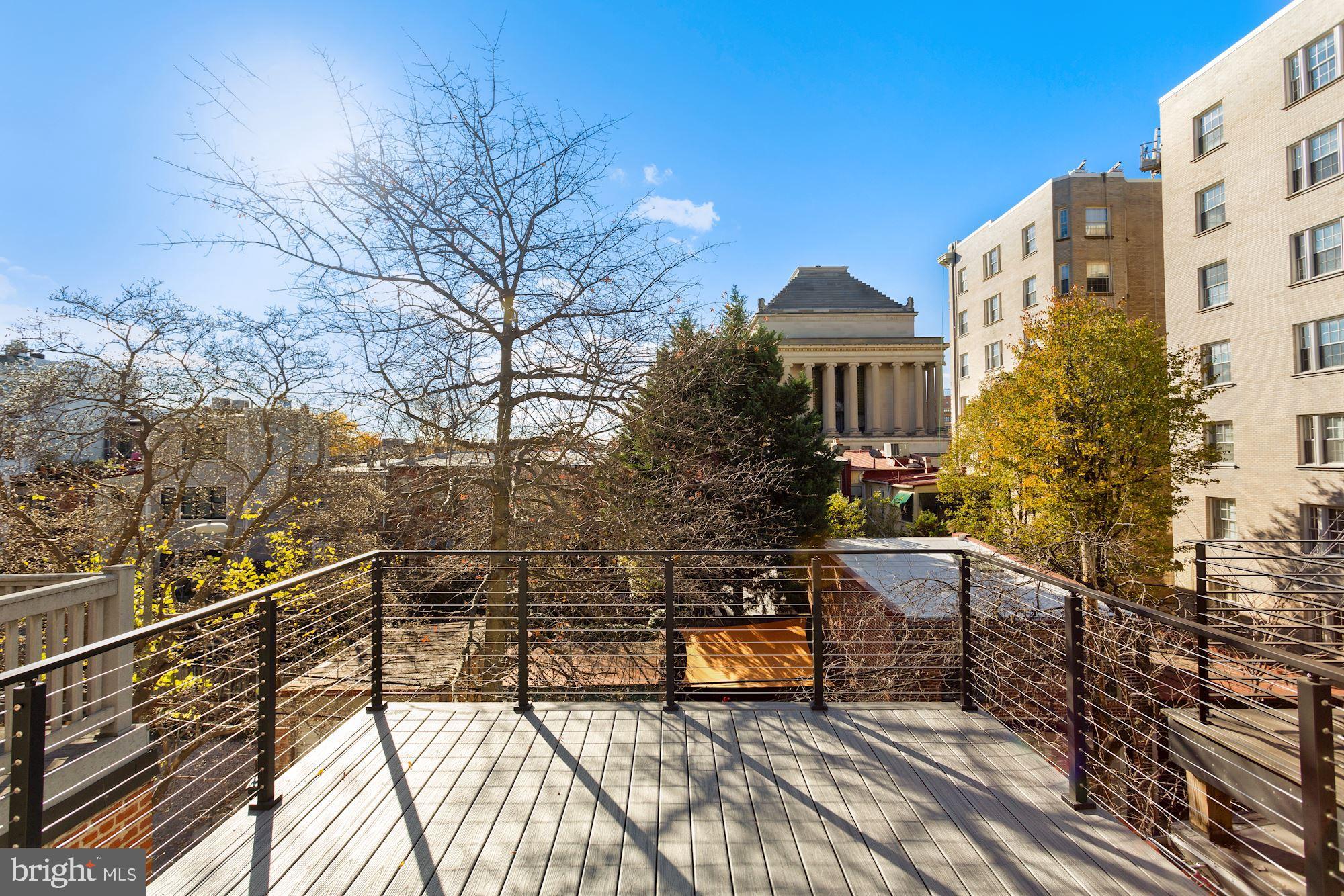 LOGAN CIRCLE - Residential