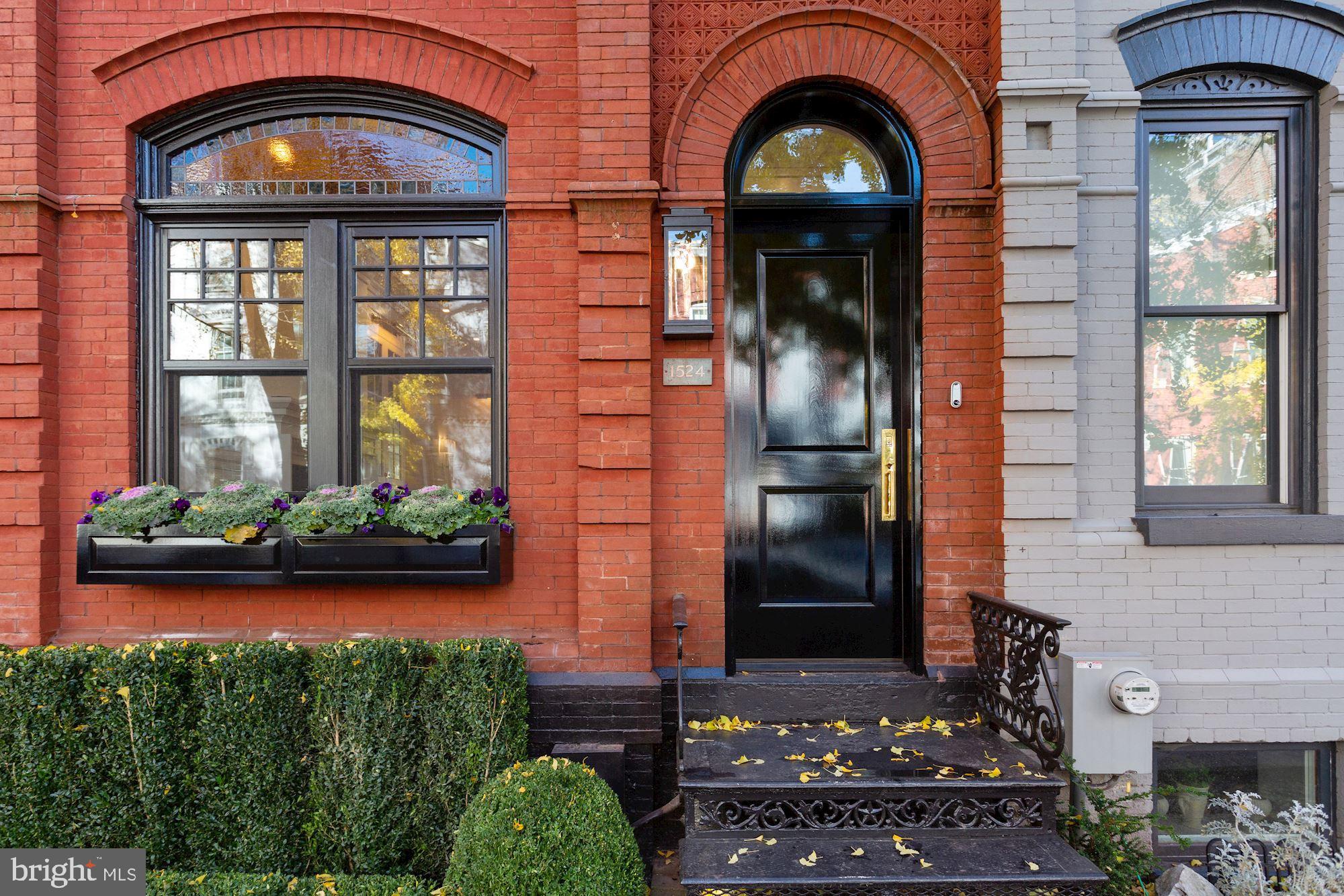 LOGAN CIRCLE - Residential