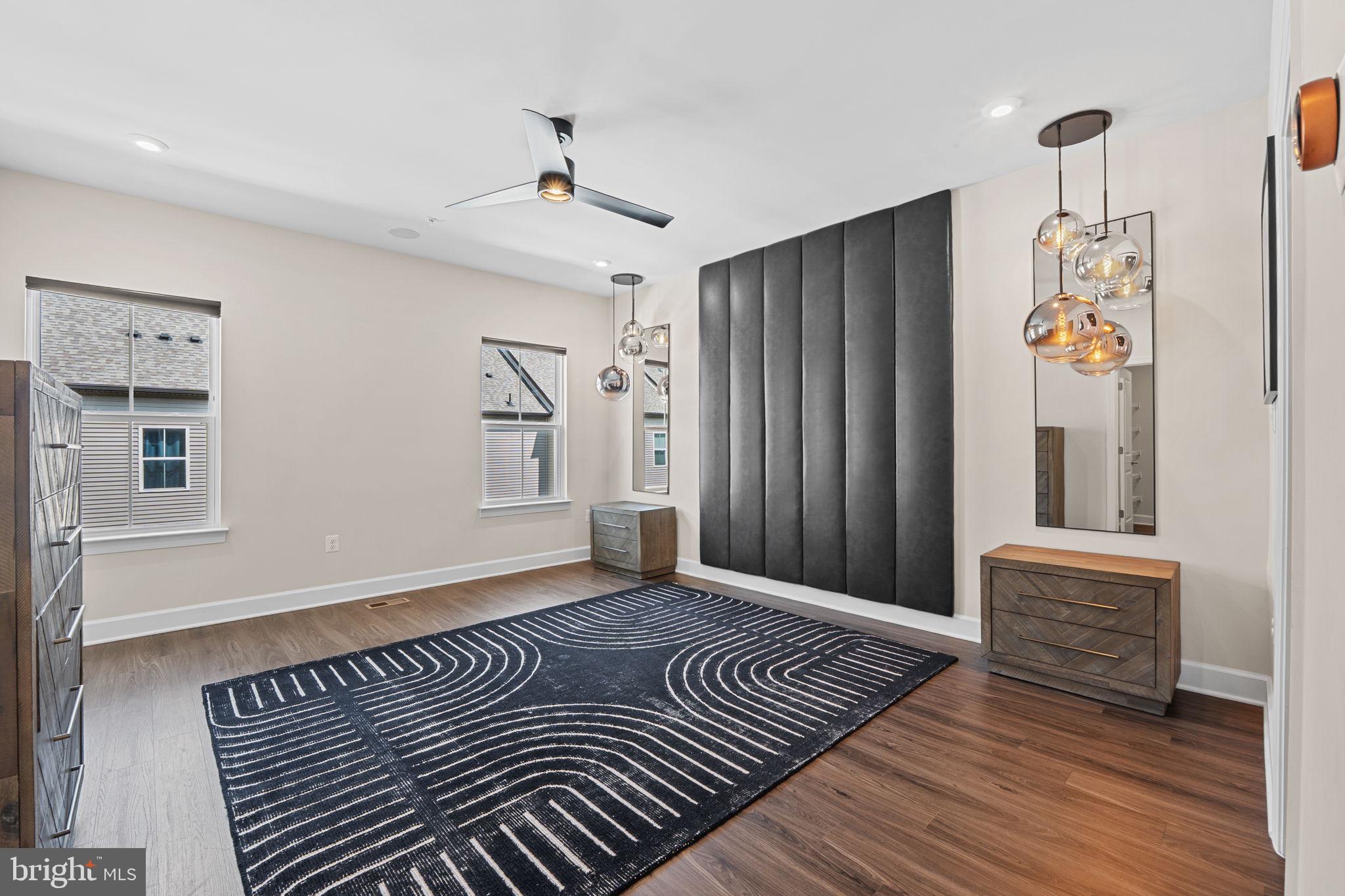 CAPITAL COURT - Residential Lease