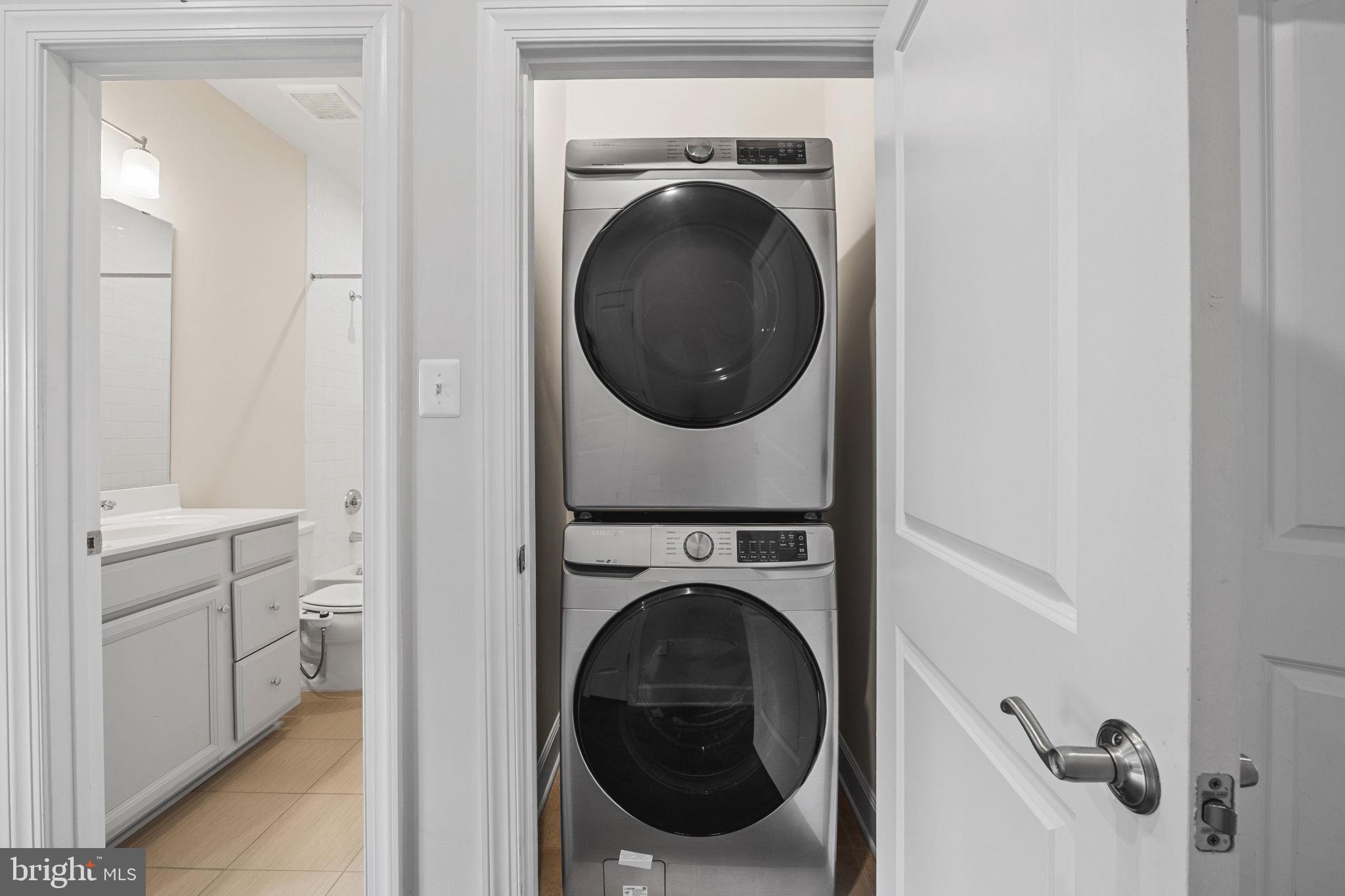 CAPITAL COURT - Residential Lease