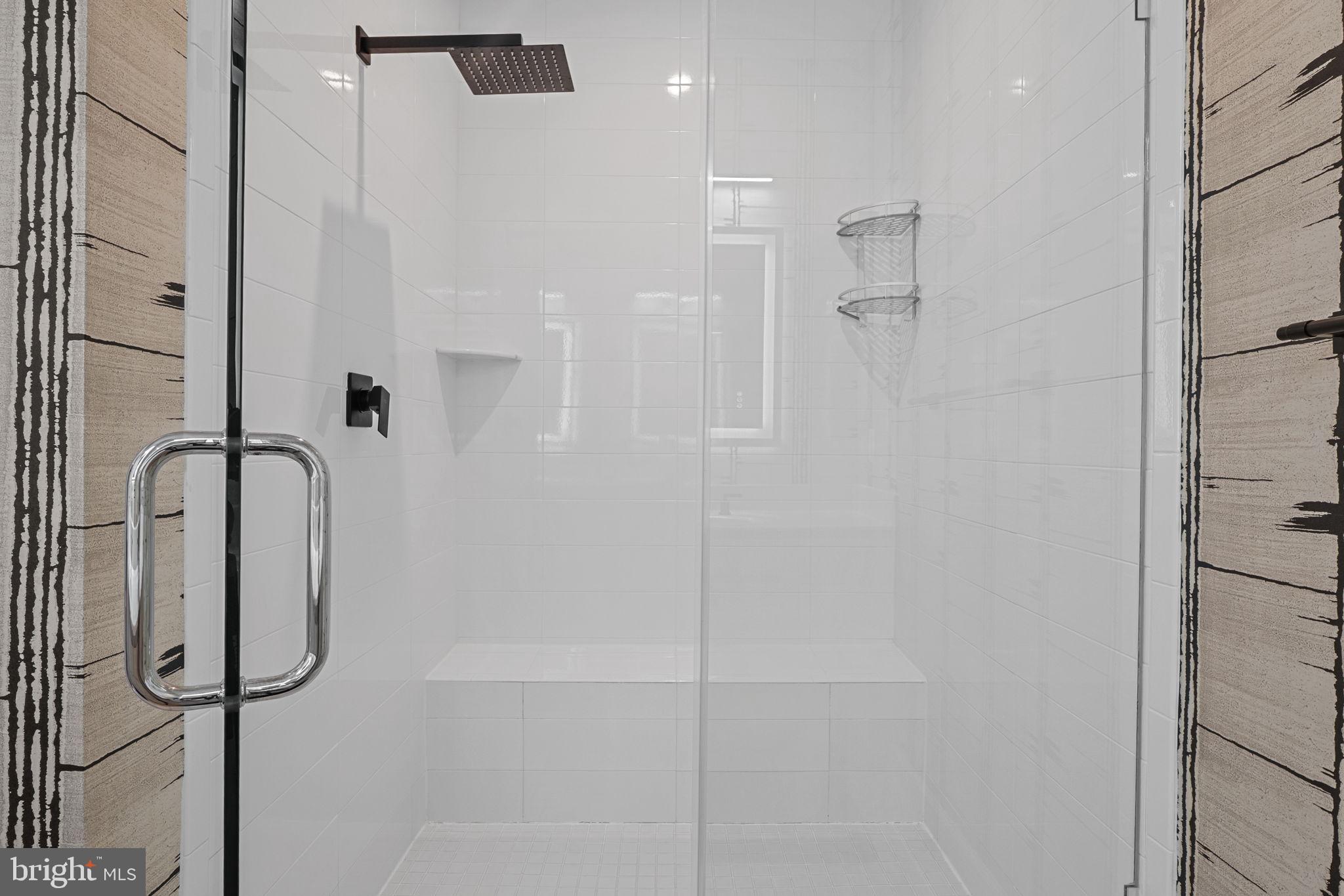 CAPITAL COURT - Residential Lease