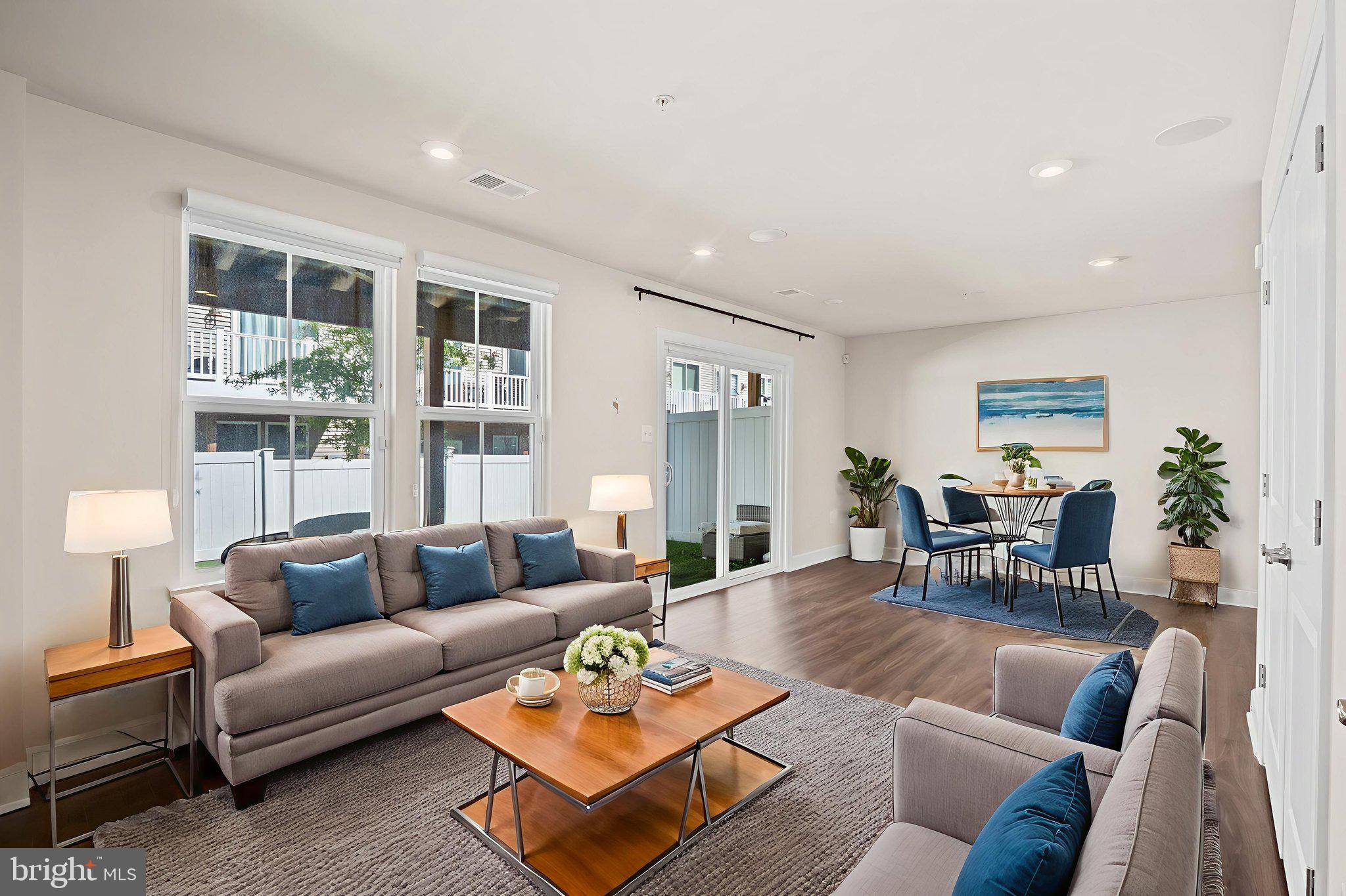 CAPITAL COURT - Residential Lease