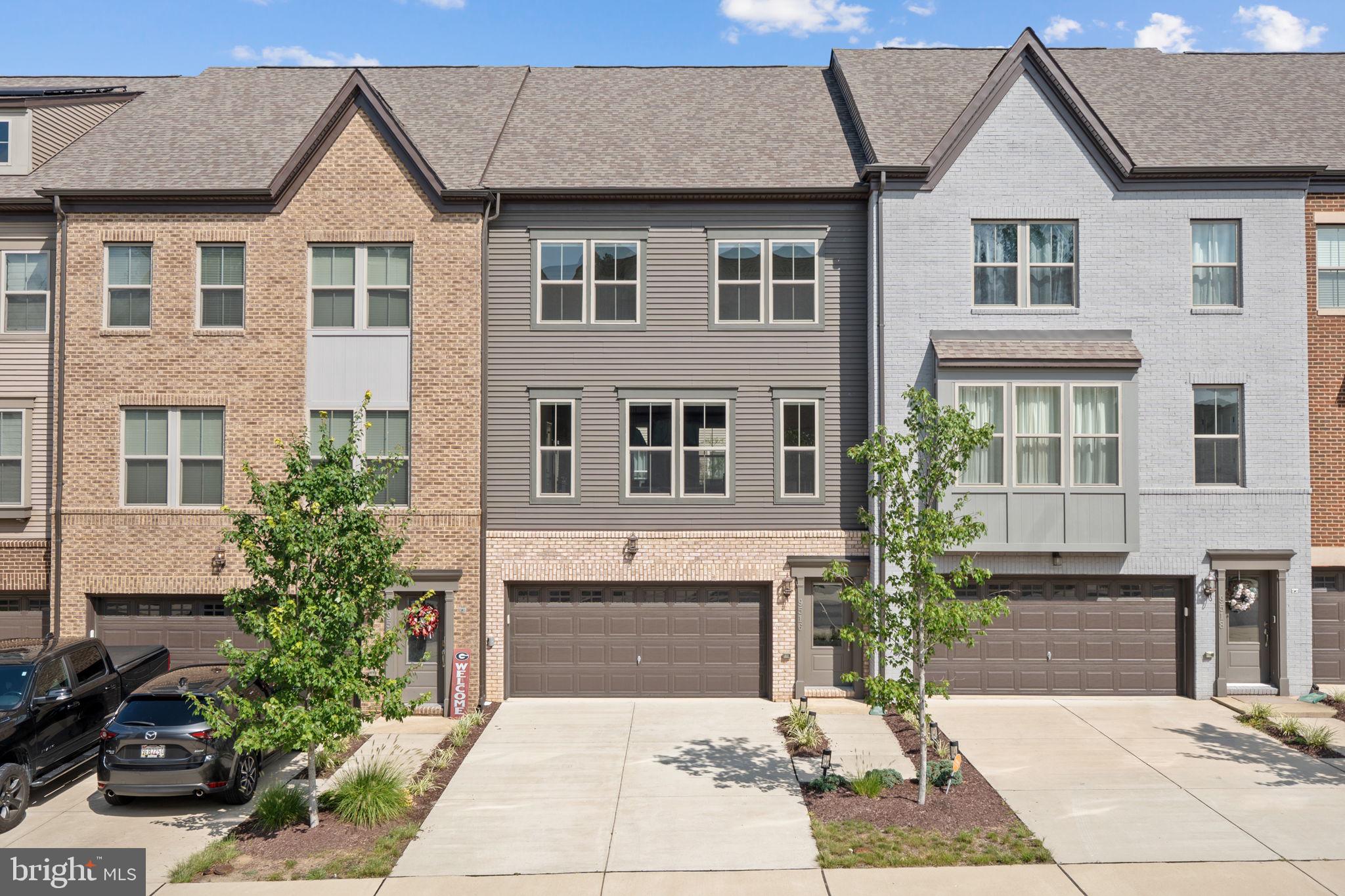 CAPITAL COURT - Residential Lease