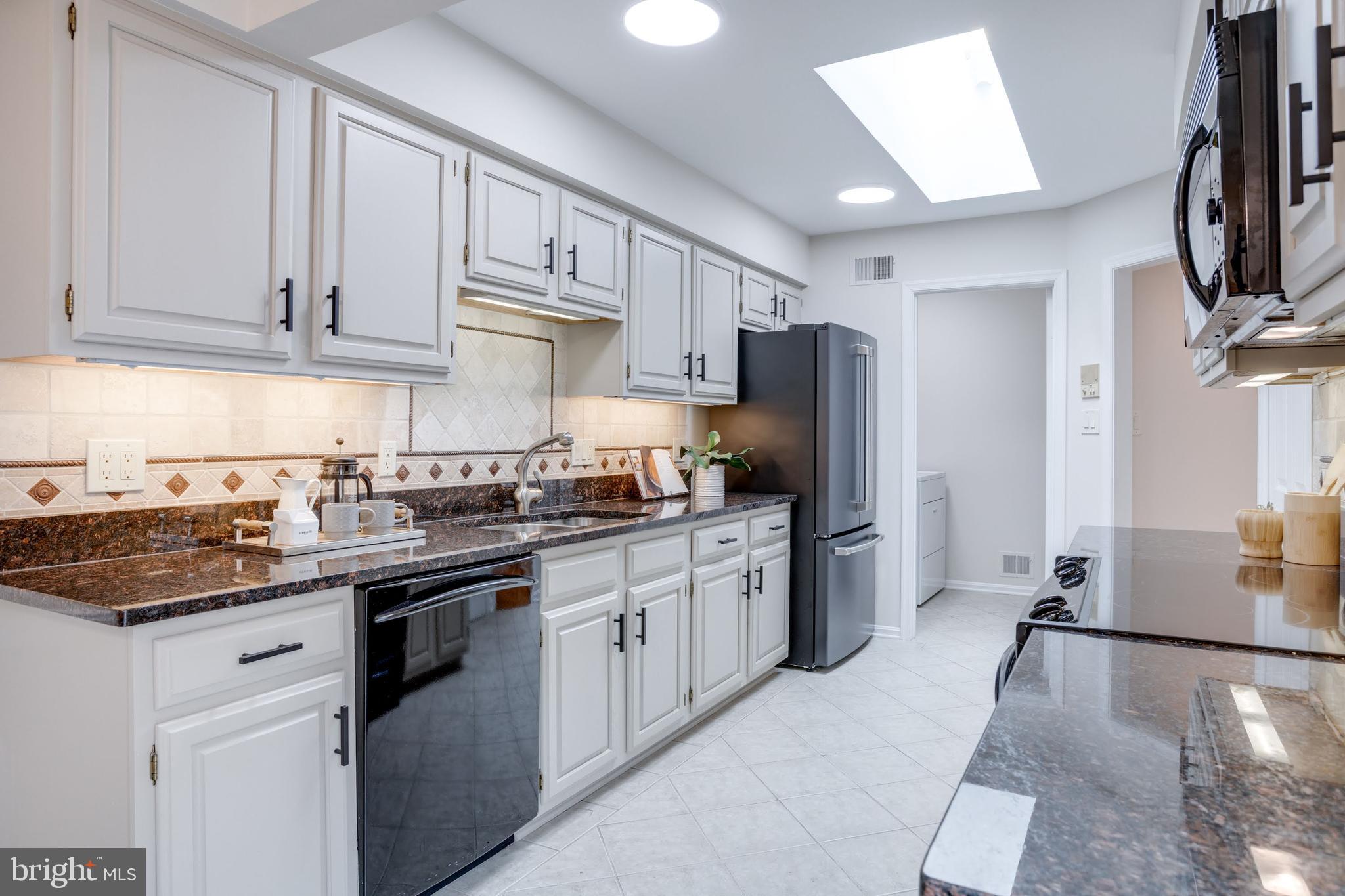 RUSTFIELD - Residential